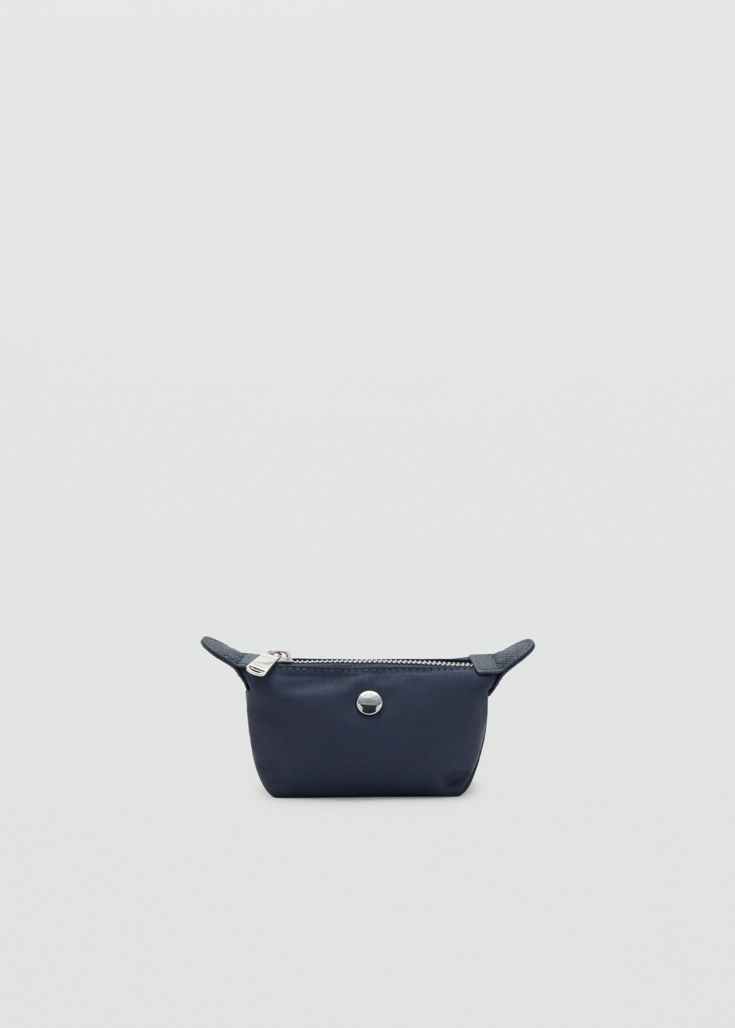 Small nylon vanity case - Article without model