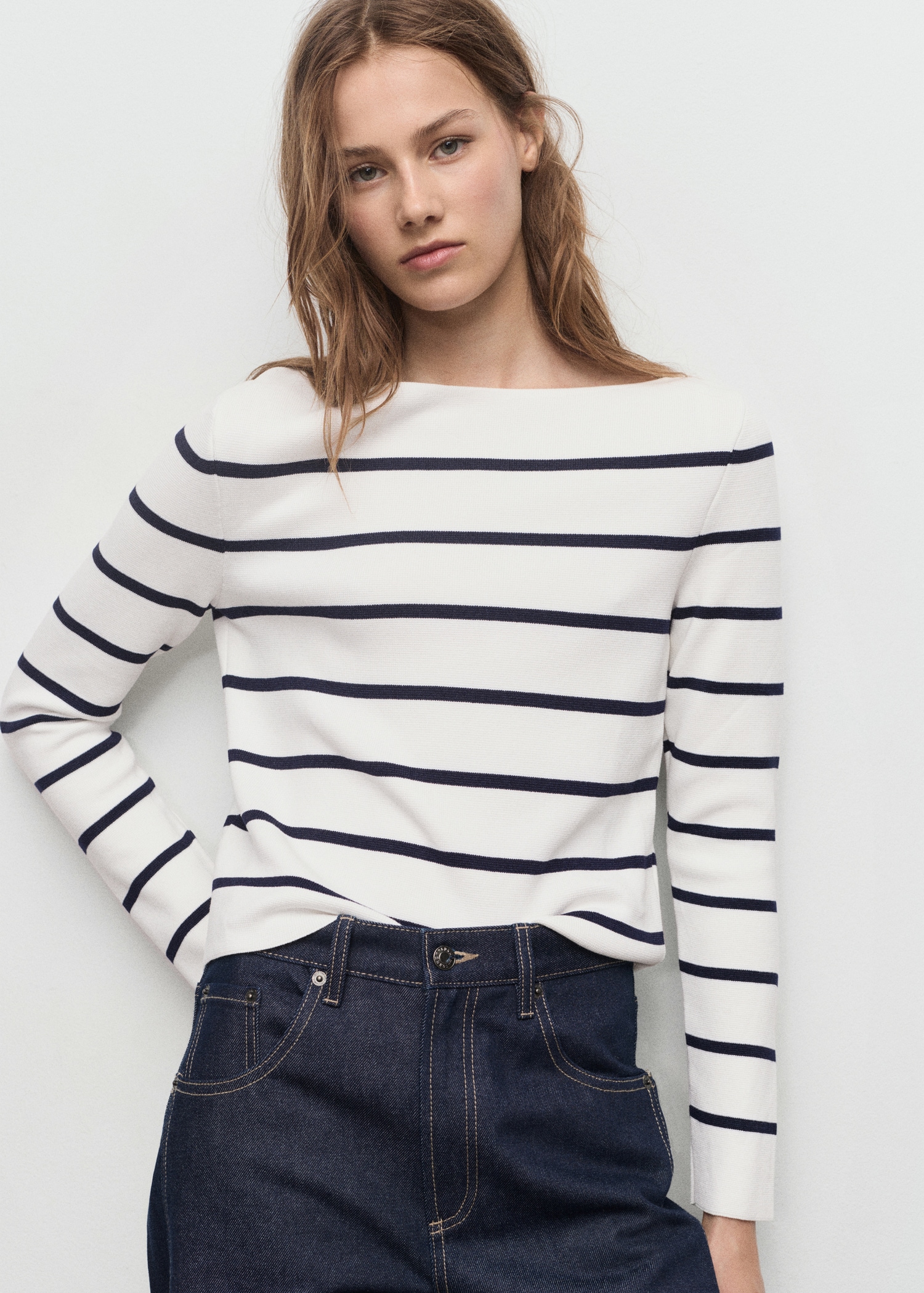 Fine-knit boat-neck sweater - Medium plane