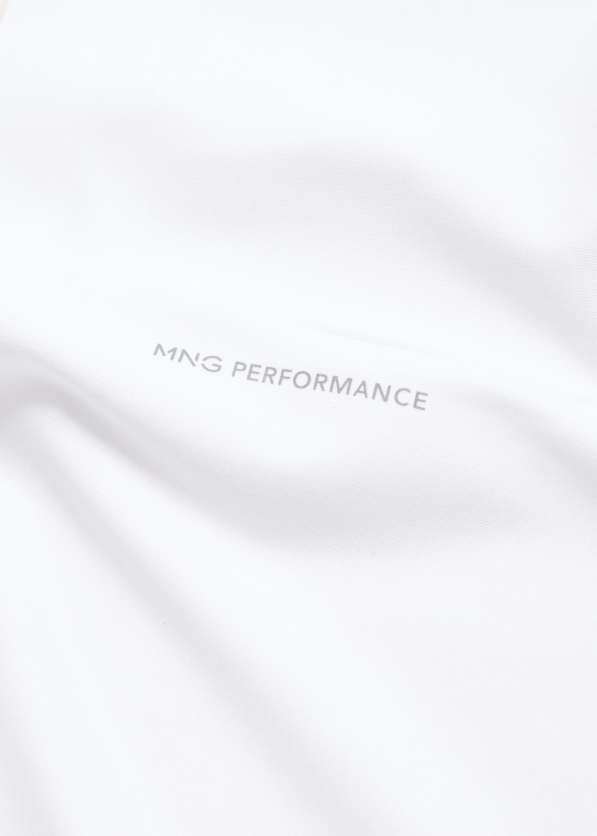 COOLMAX® slim fit T-shirt - Details of the article 0, White. Ref: 17034449-00.