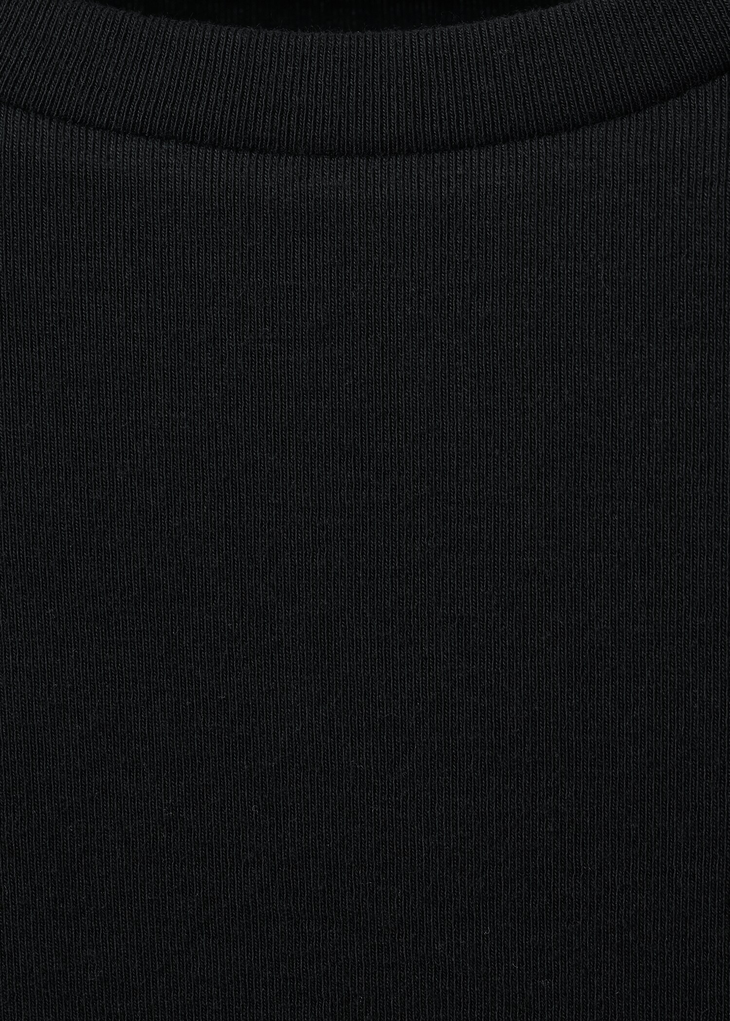 Long-sleeved cropped t-shirt - Details of the article 8