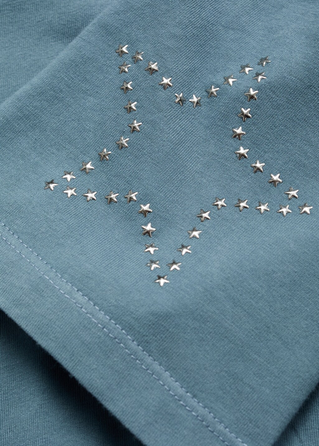 Star-studded t-shirt