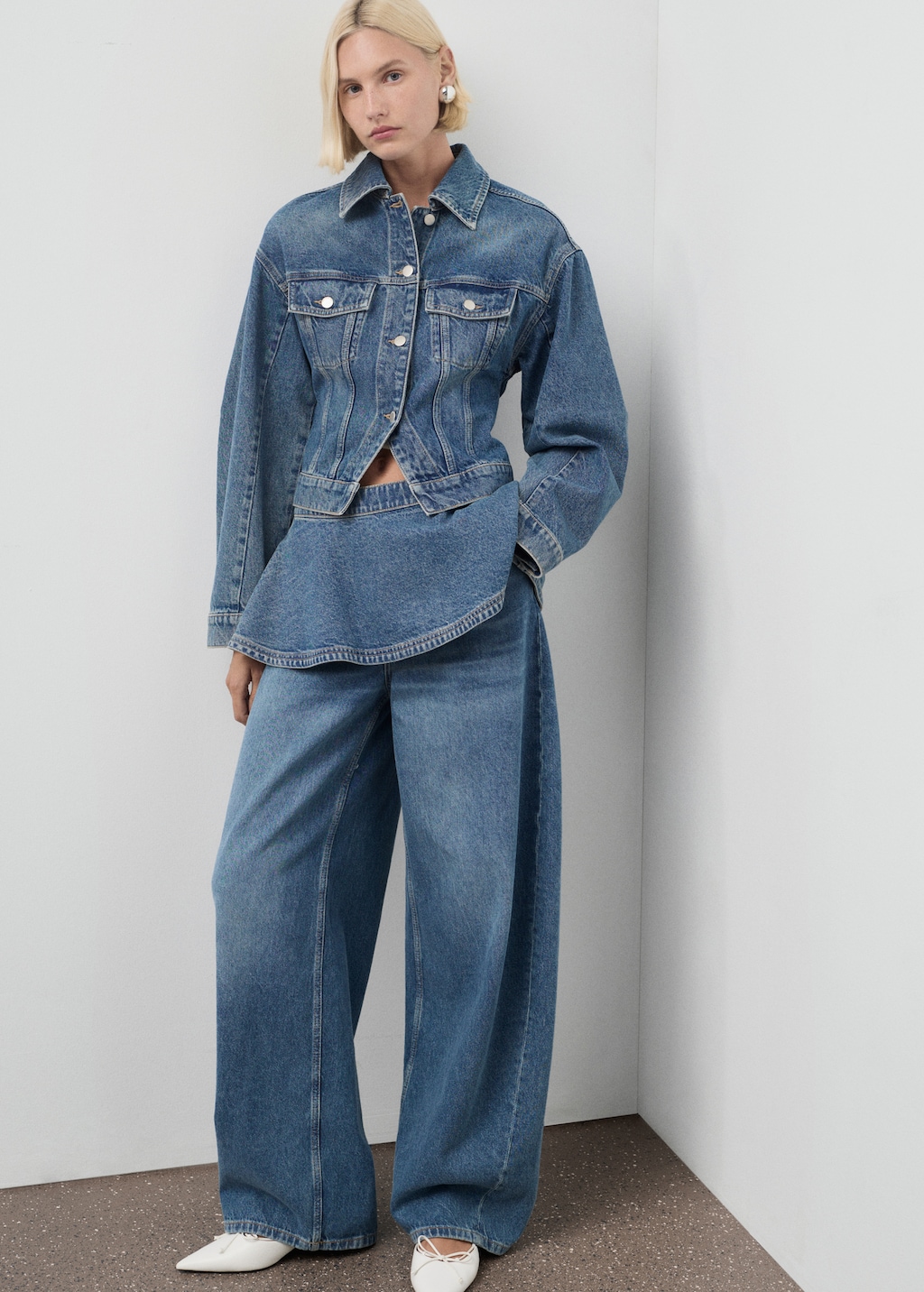 Mid-rise balloon jeans