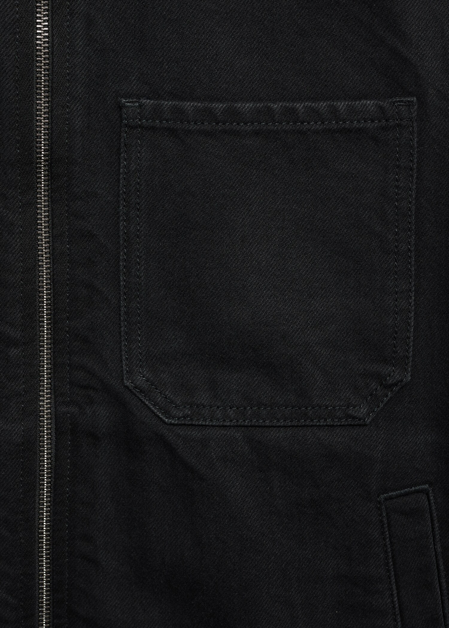 Denim jacket with pockets - Details of the article 0