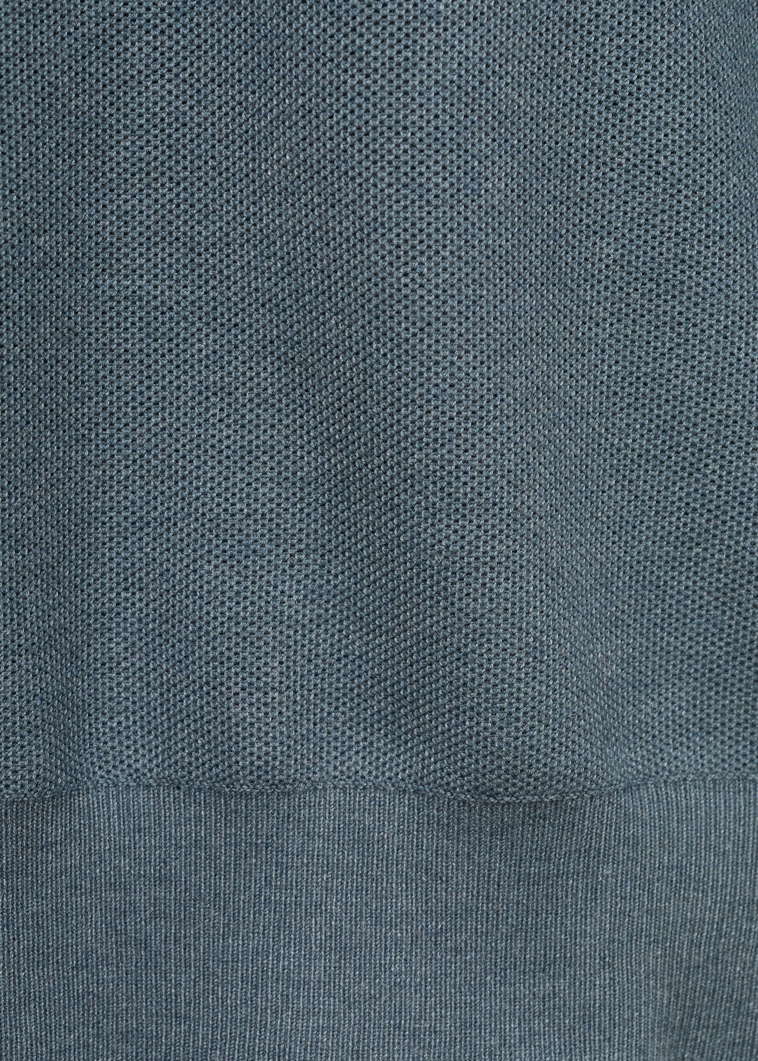 Microstructure sweater with zipper collar - Details of the article 0