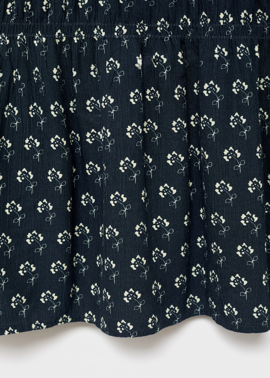 Floral puff-sleeve dress