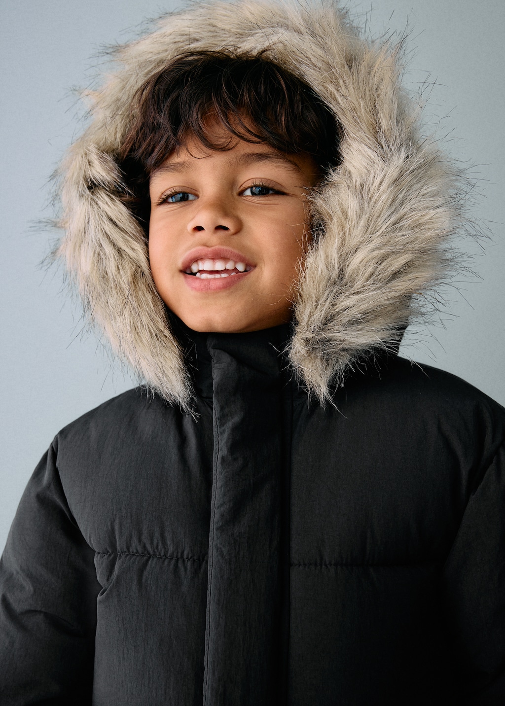 Puffer coat with fur-effect hood