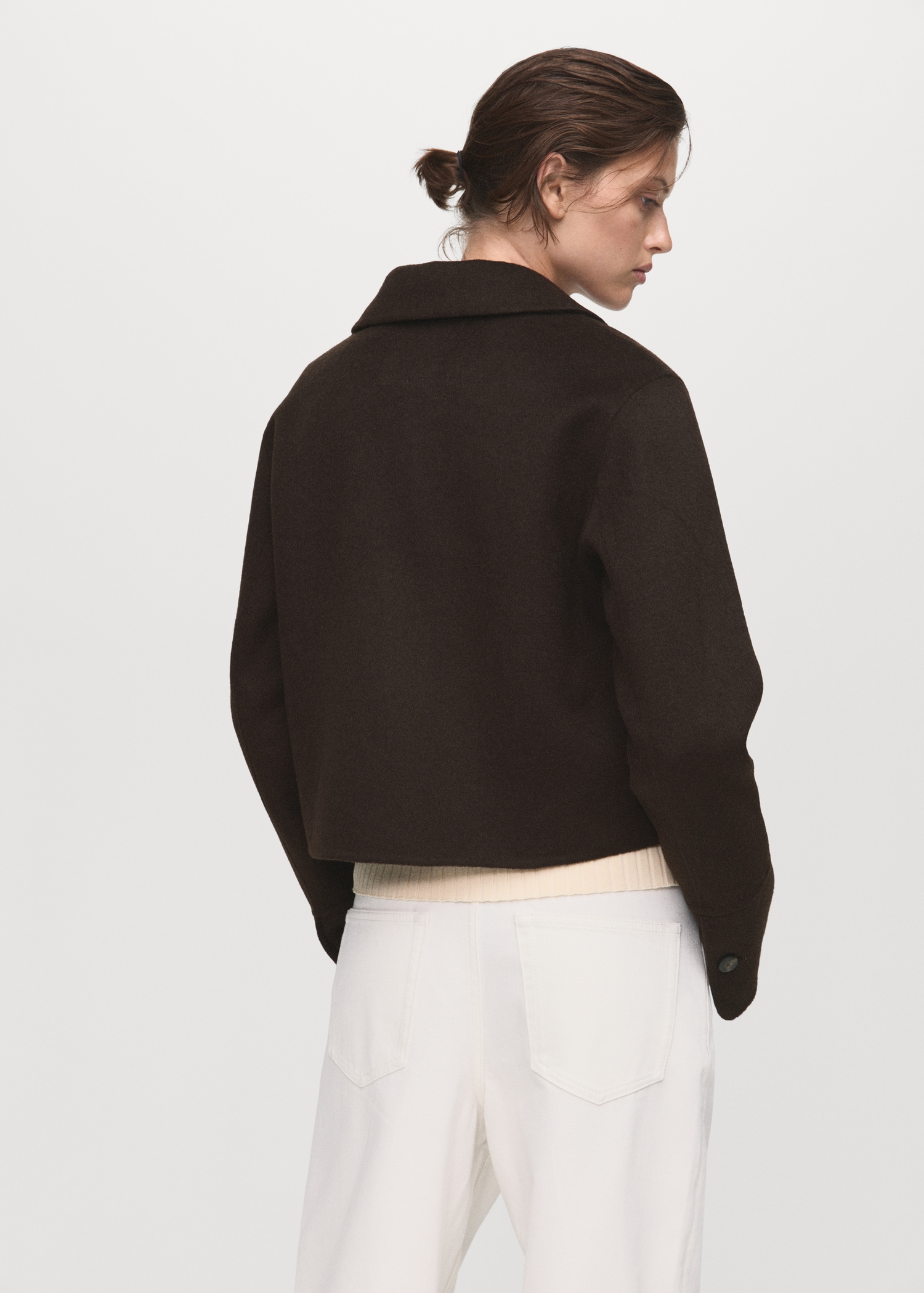 Wool jacket with buttons - Reverse of the article