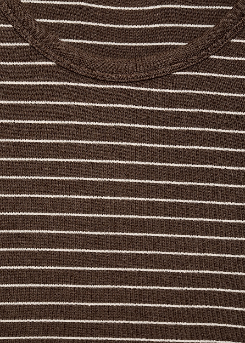 Long-sleeved striped t-shirt