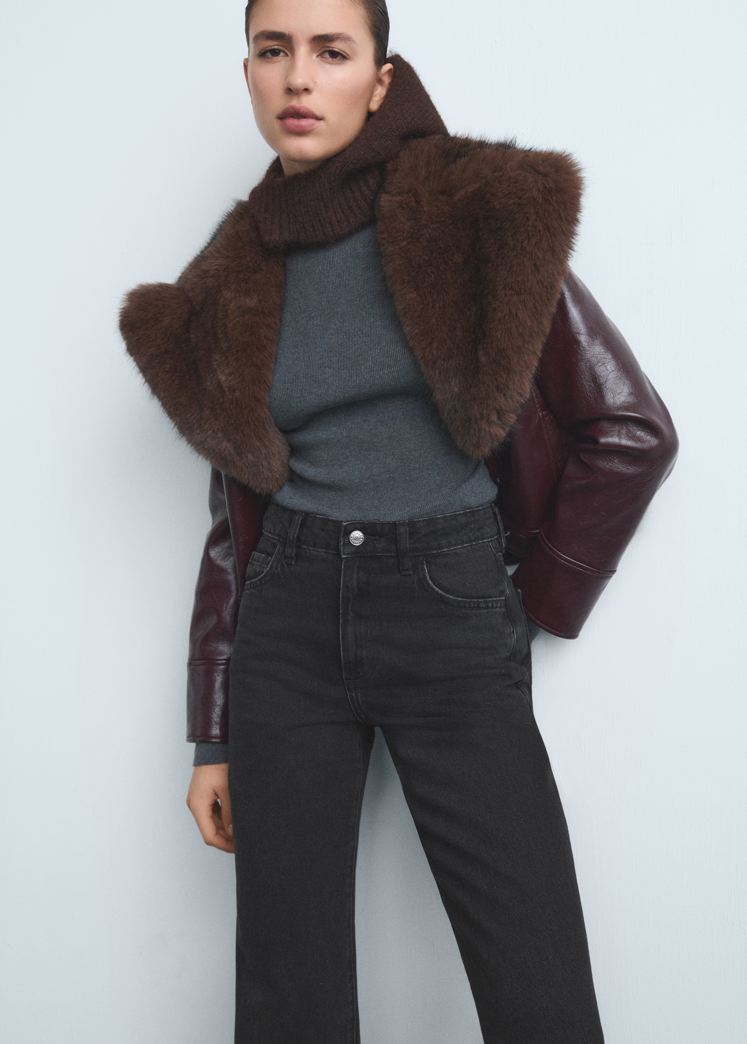 Danila wide leg high-rise jeans - Women | MANGO USA