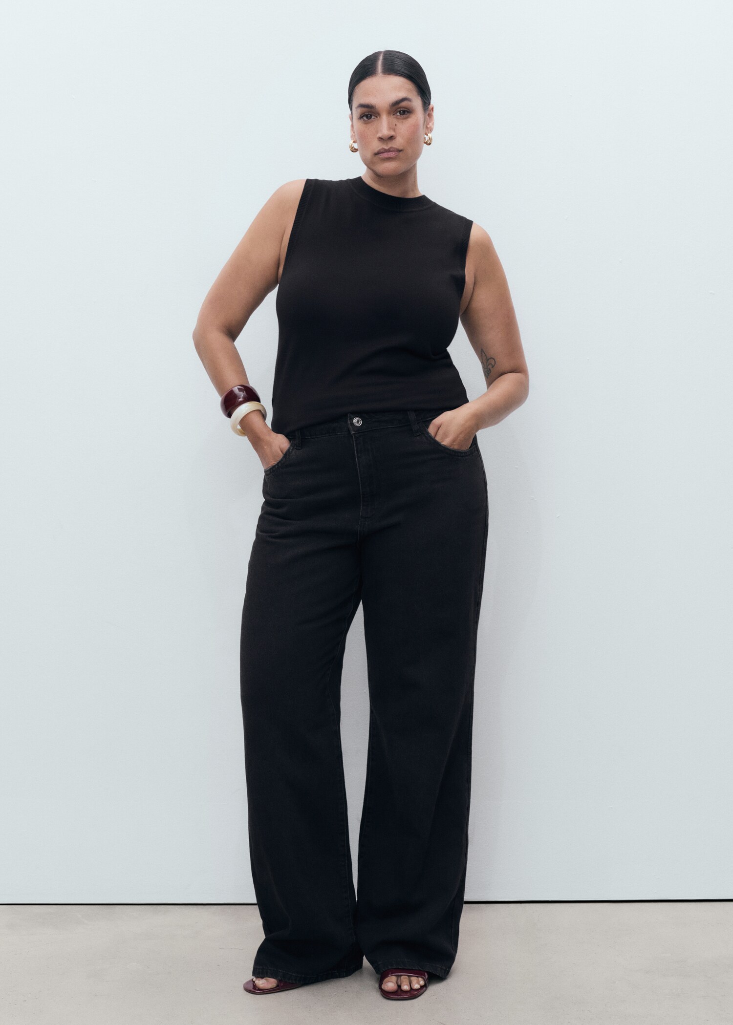 Danila wide leg high-rise jeans - Details of the article 3
