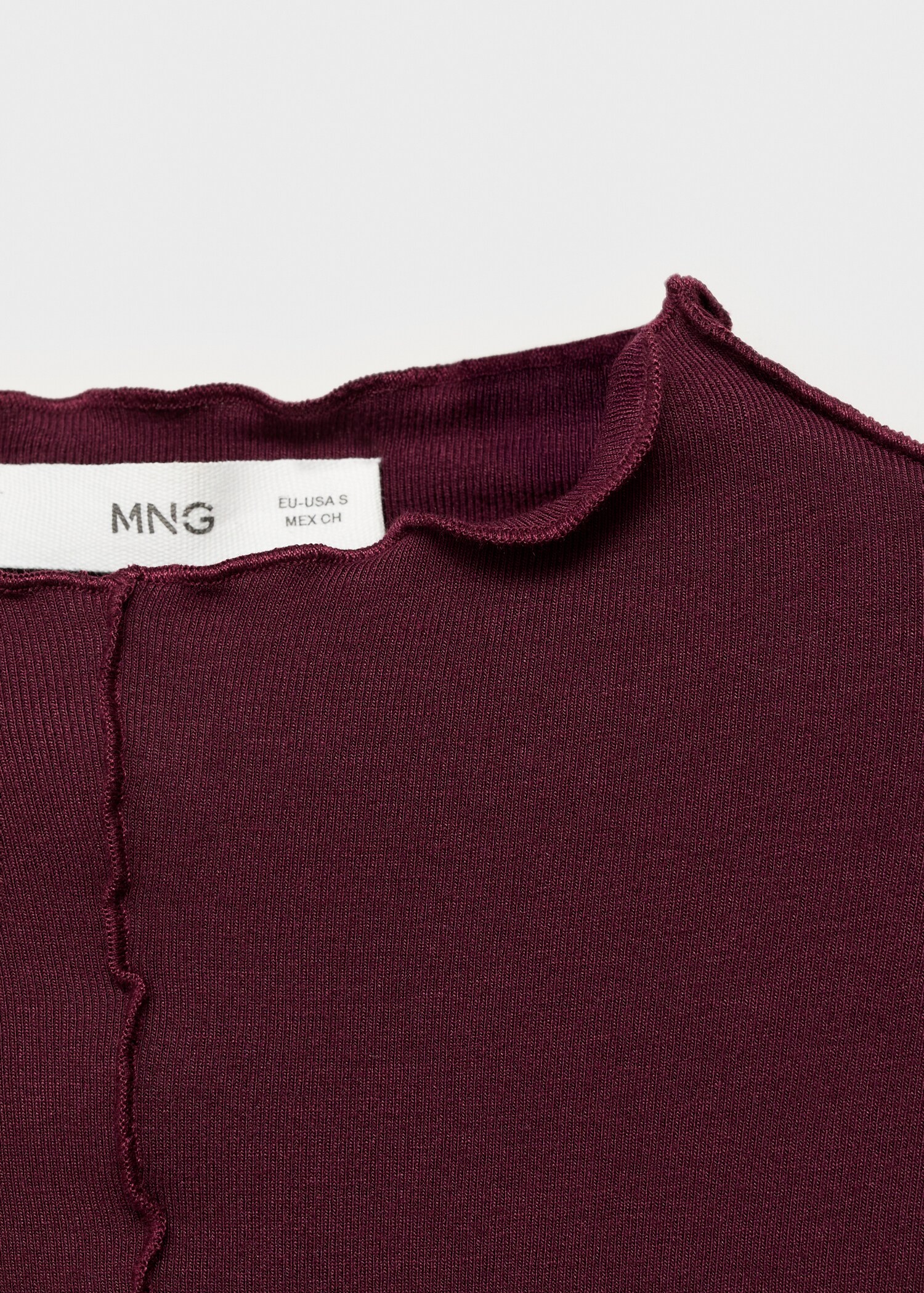 Scalloped edges T-shirt - Details of the article 8