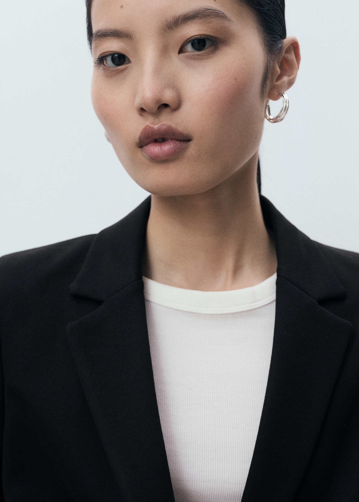 Fitted suit jacket - Details of the article 1