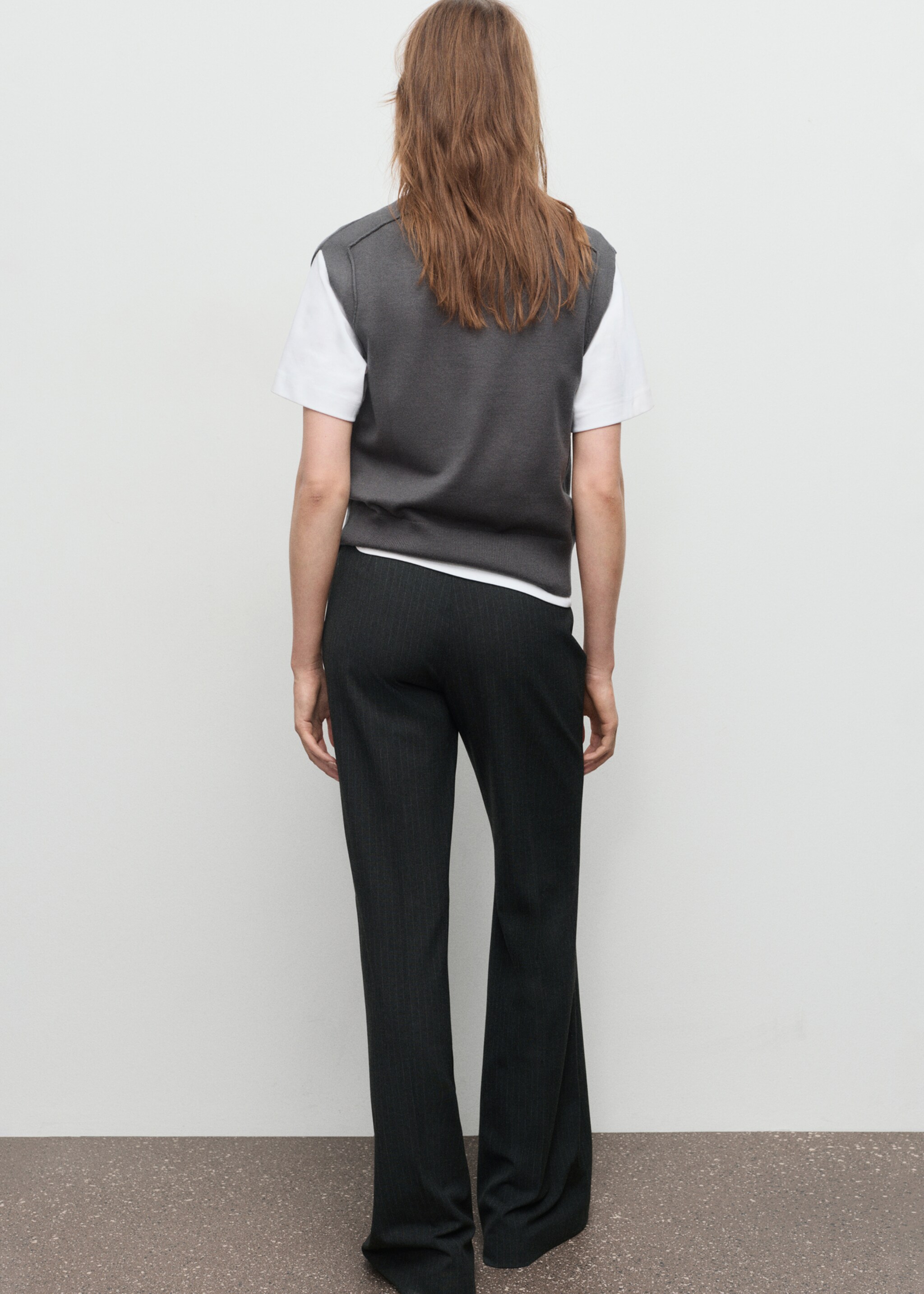 Gilet en maille à coutures - Verso de l’article, Gris anthracite. Ref: 17035809-00.