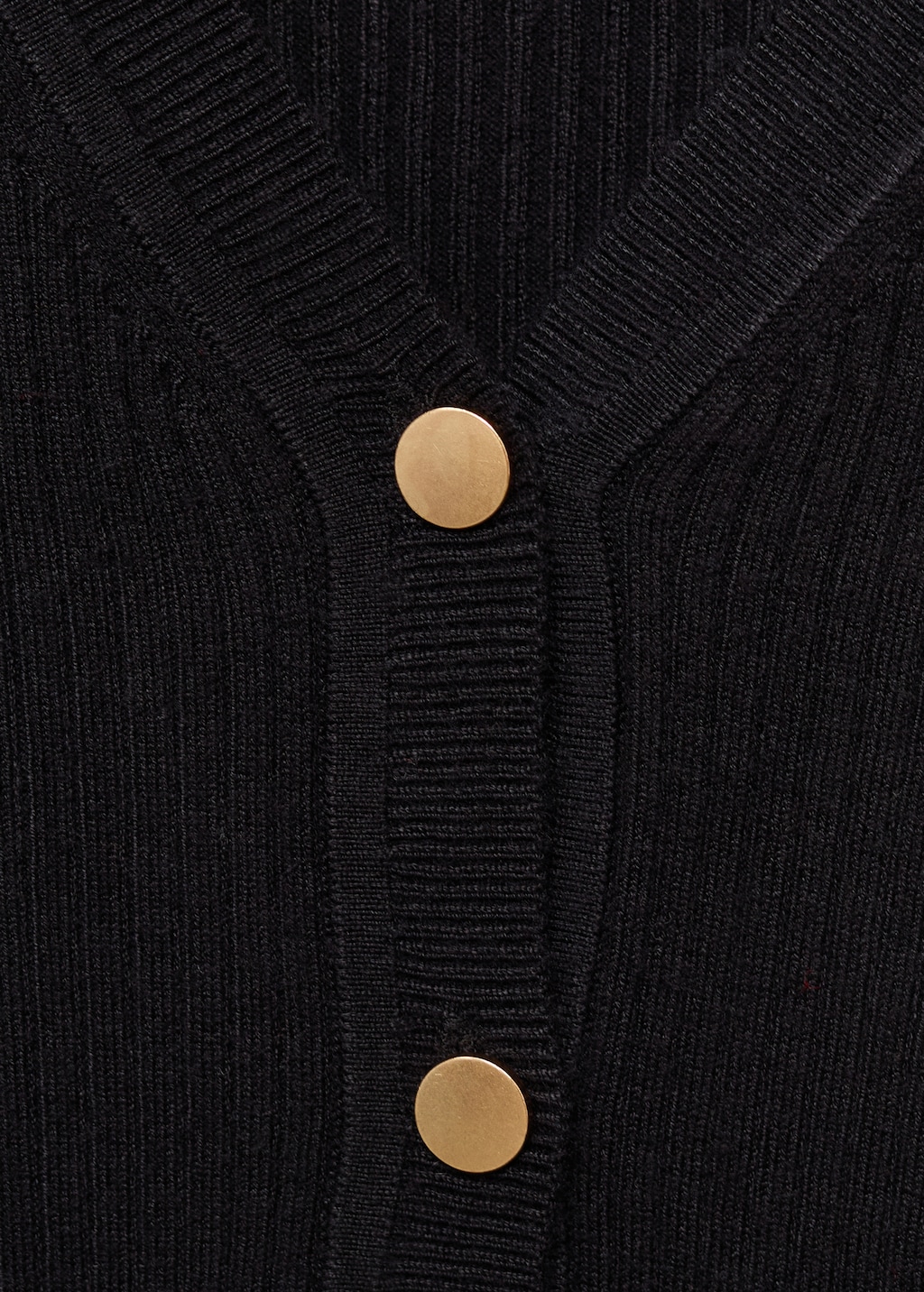 Ribbed buttoned cardigan
