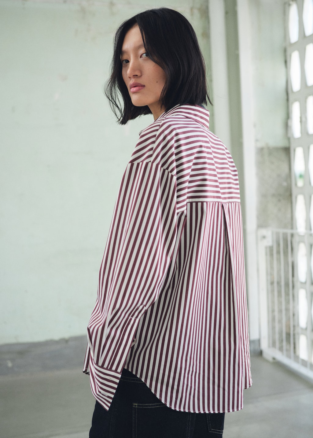 Pocket striped shirt