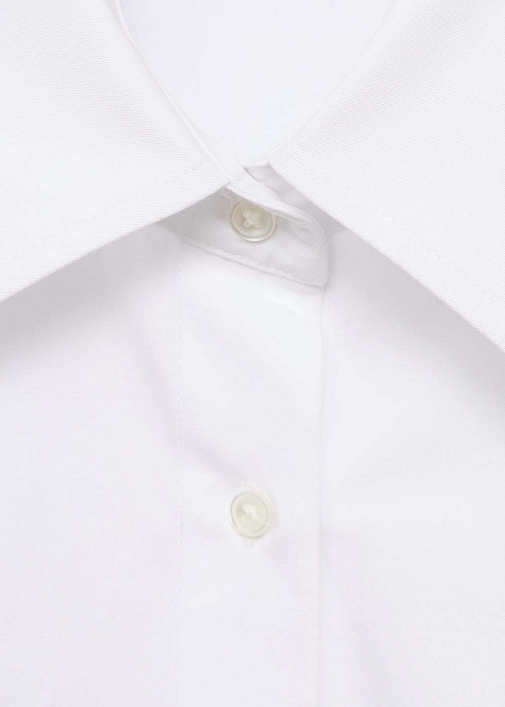 Oversized shirt with crossed back