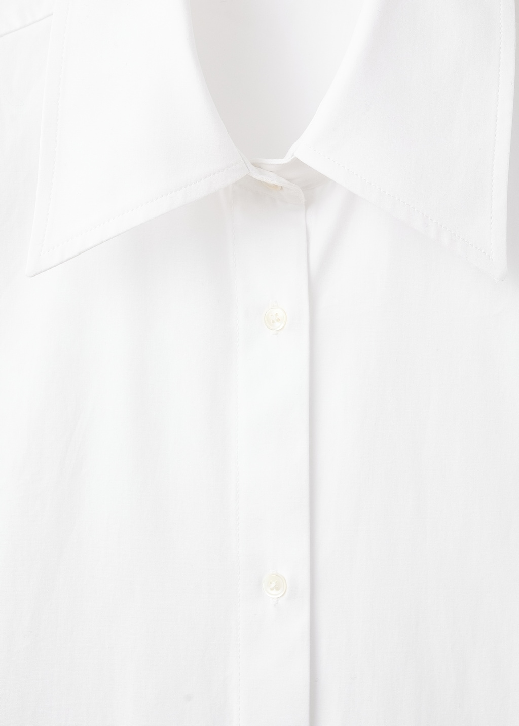 Oversized shirt with crossed back