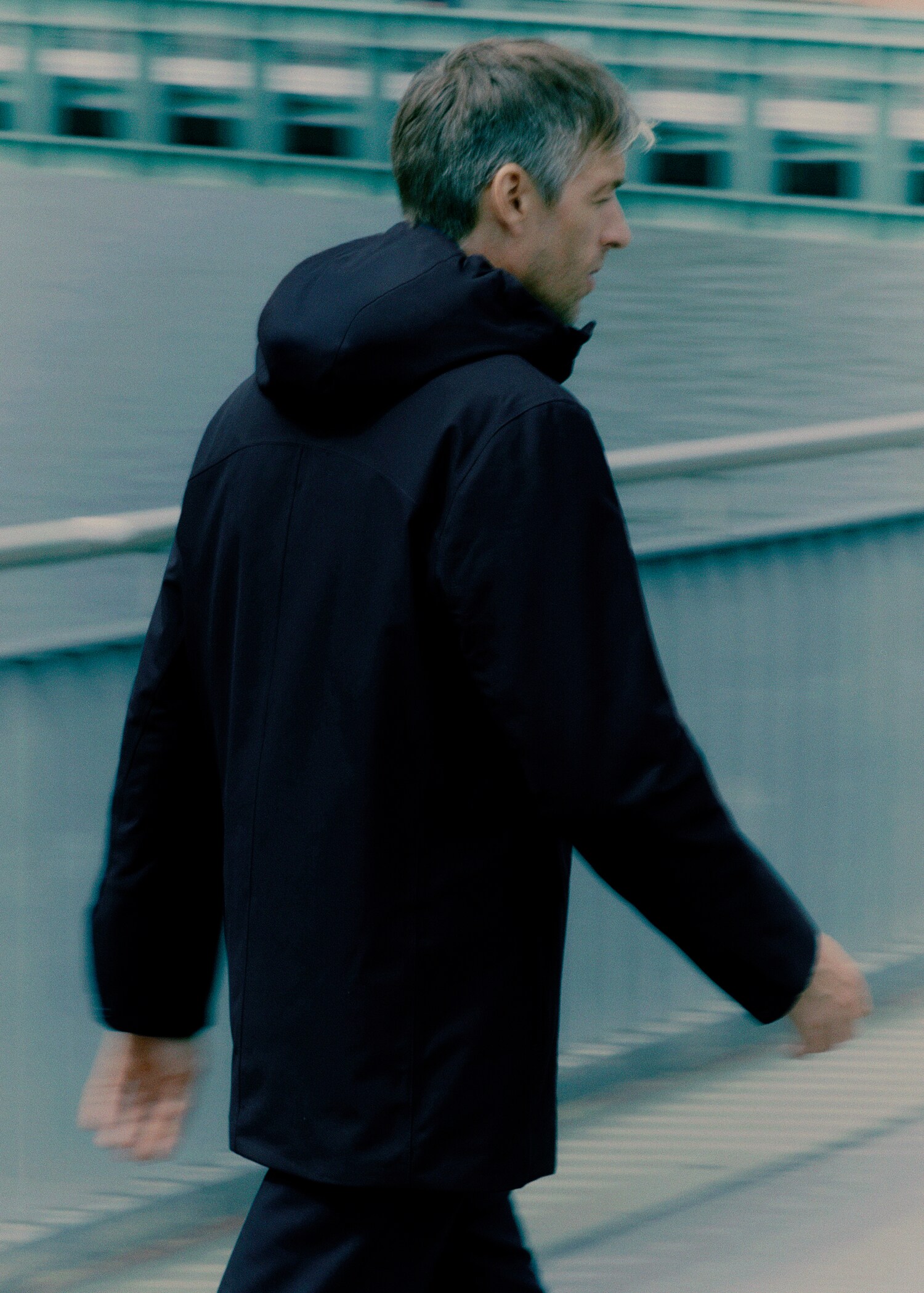 Water-repellent Thermolite® padded parka with hood - Details of the article 3