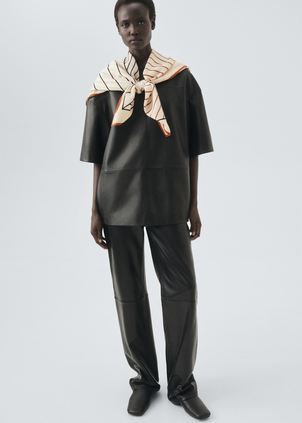 100% wool geometric-print foulard