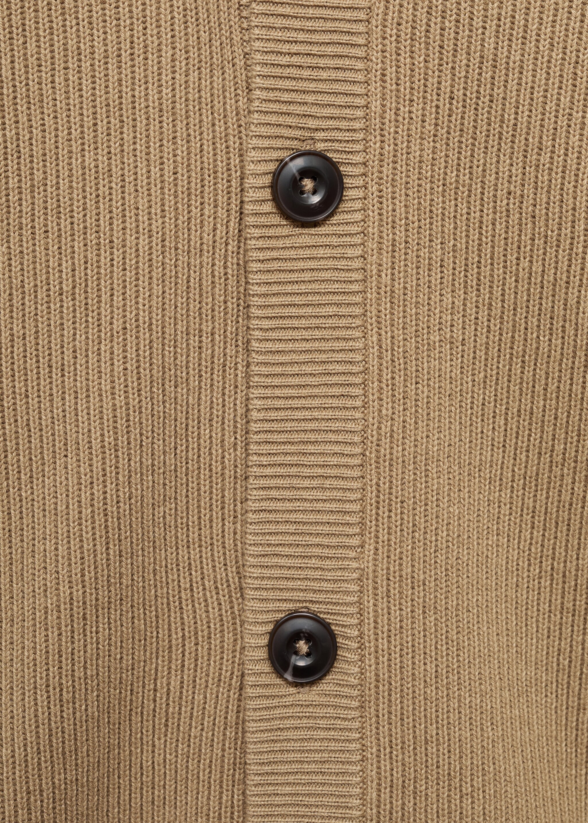Cárdigan punto canalé botones - Detalle del artículo 8, Beige. Ref: 17035974-00.