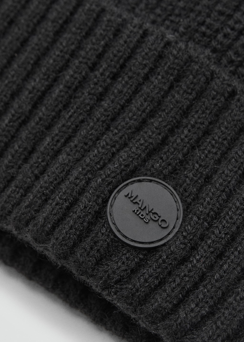 Knitted hat with turn-up