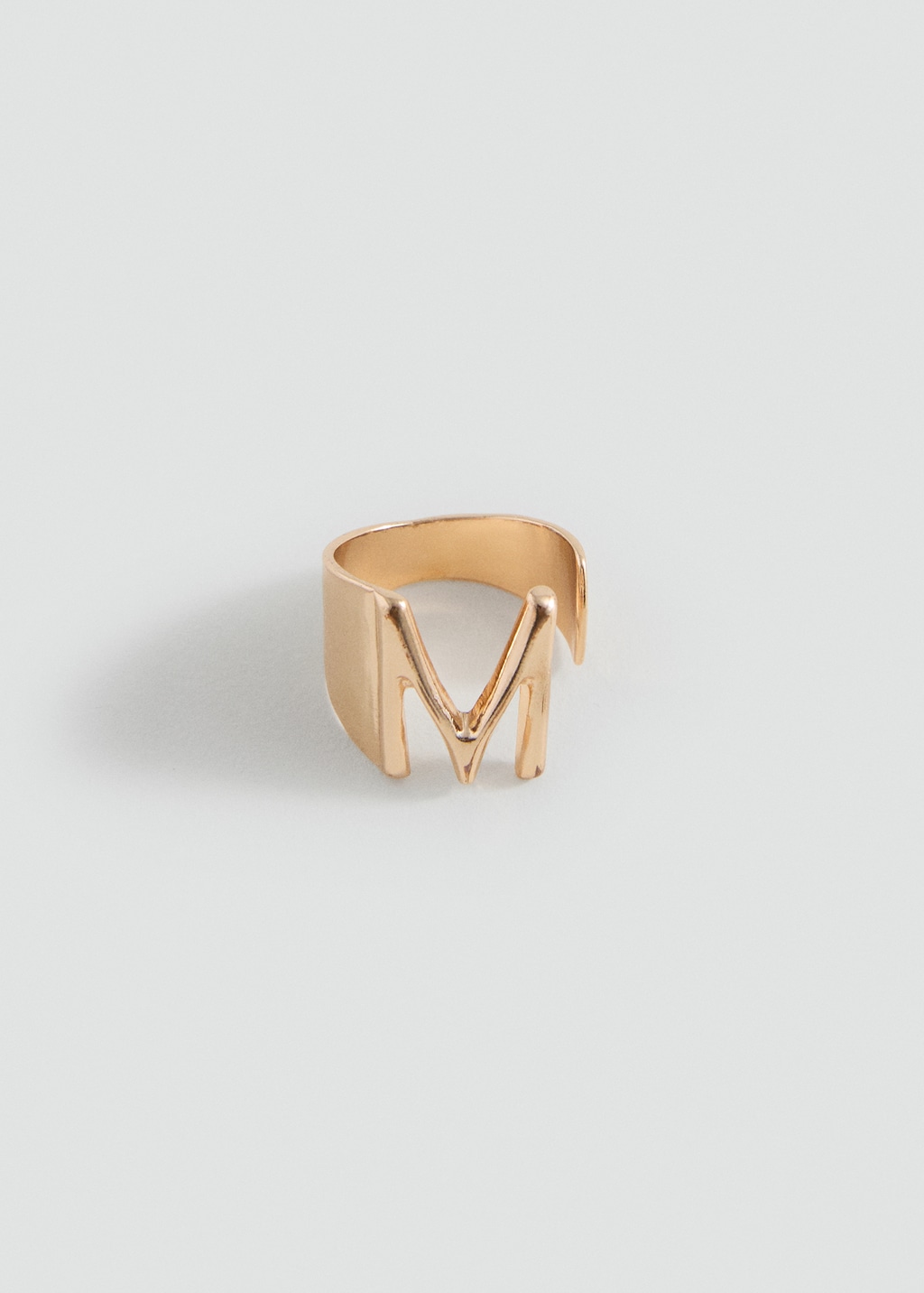 Ring with letter design