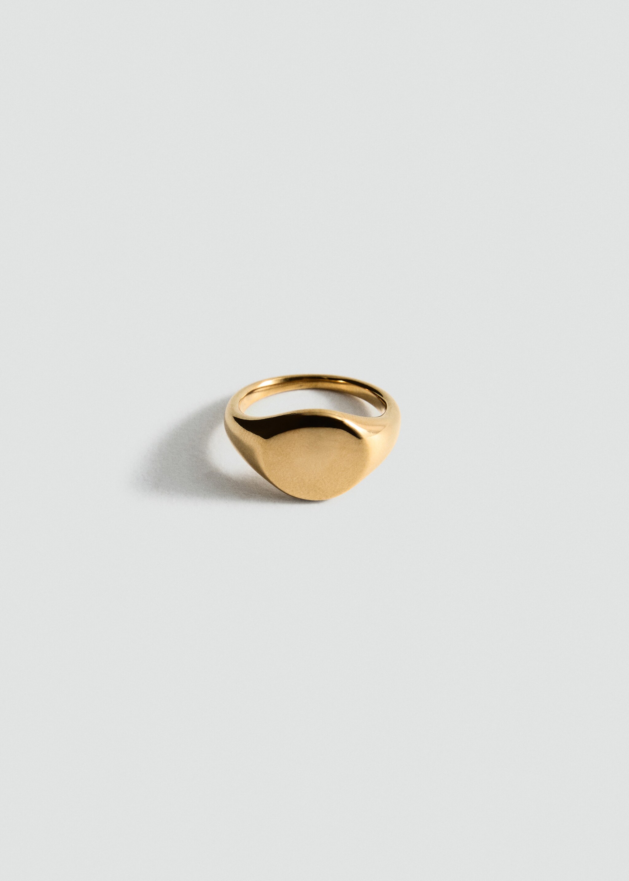Bague chevalière en acier inoxydable - Article sans modèle, Or. Ref: 17035996-00.