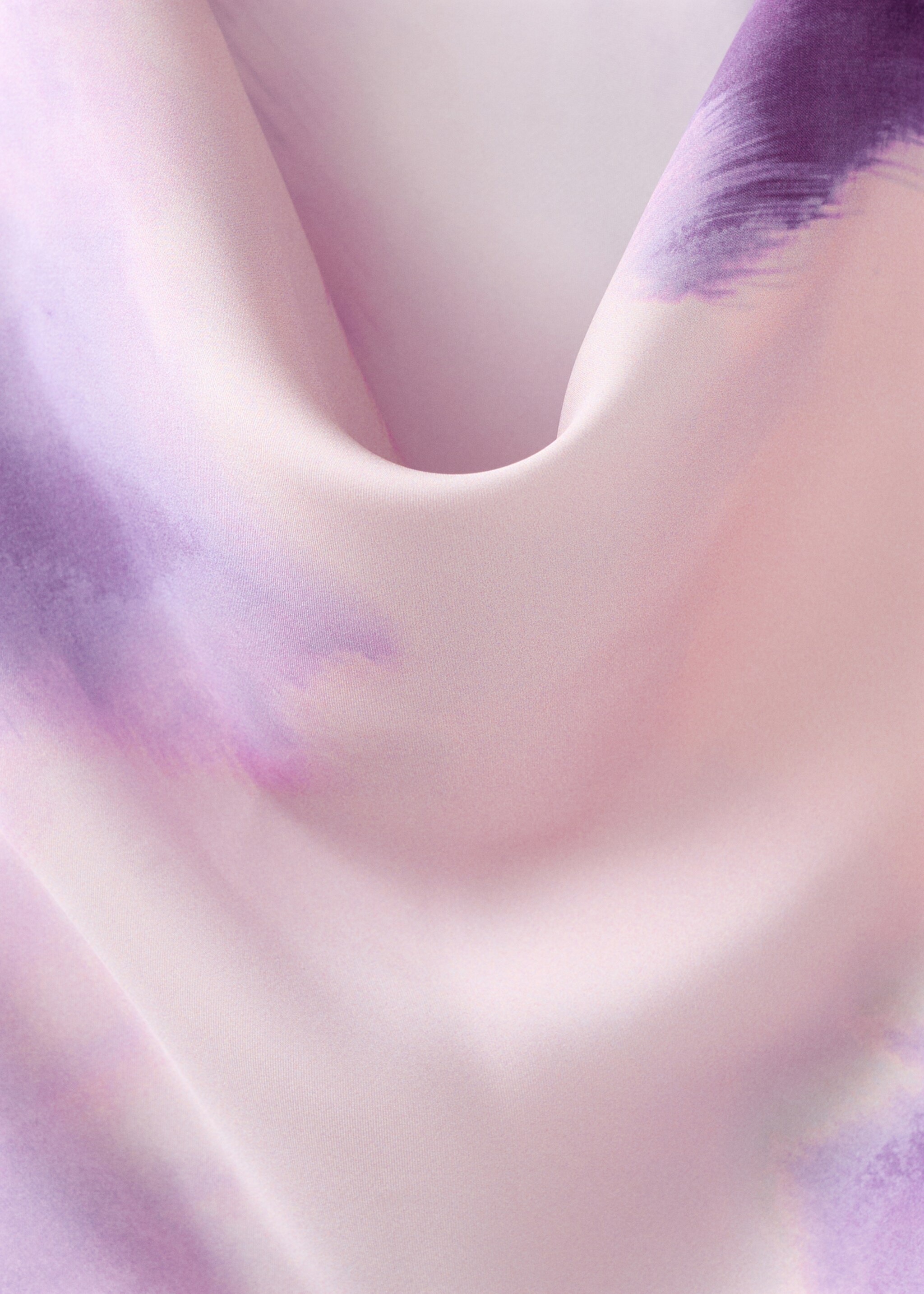 Vestido satinado tie-dye cuello drapeado - Detalle del artículo 8, Morado claro/pastel. Ref: 17036003-00.