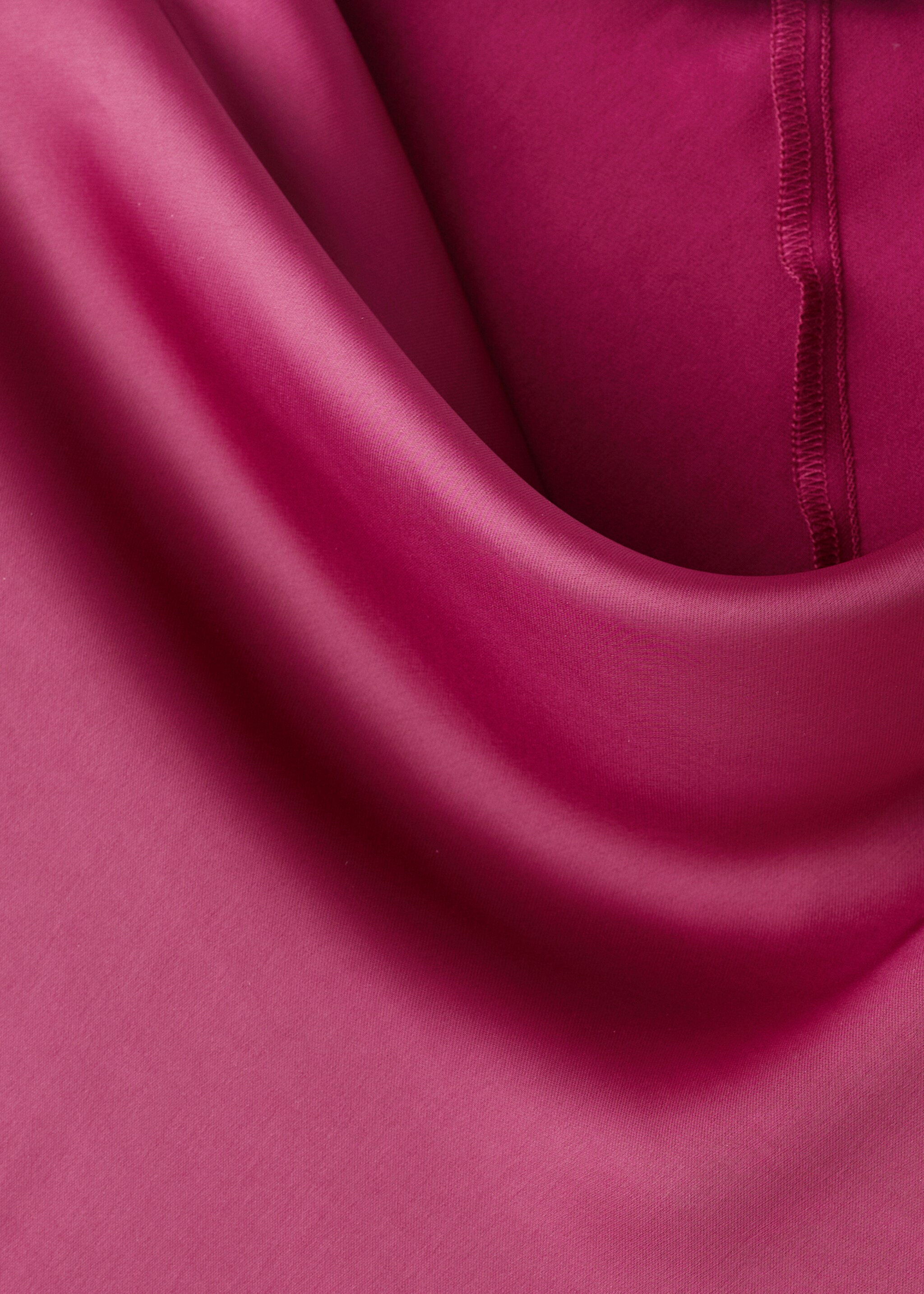 Robe satinée manches cloche - Détail de l'article 8, Fuchsia. Ref: 17036004-00.