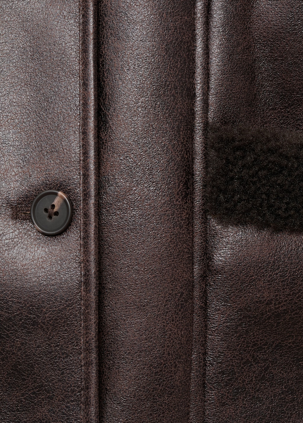 Coat with fur-effect lining
