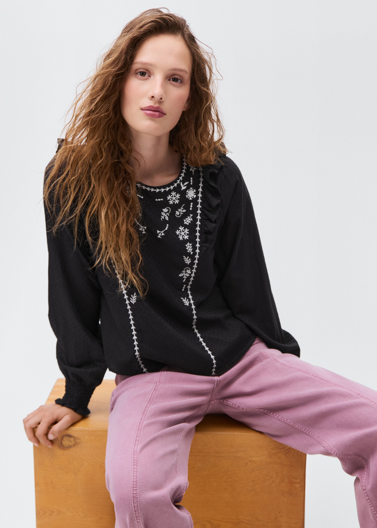 Blouse brodée volants - Détail de l'article 2