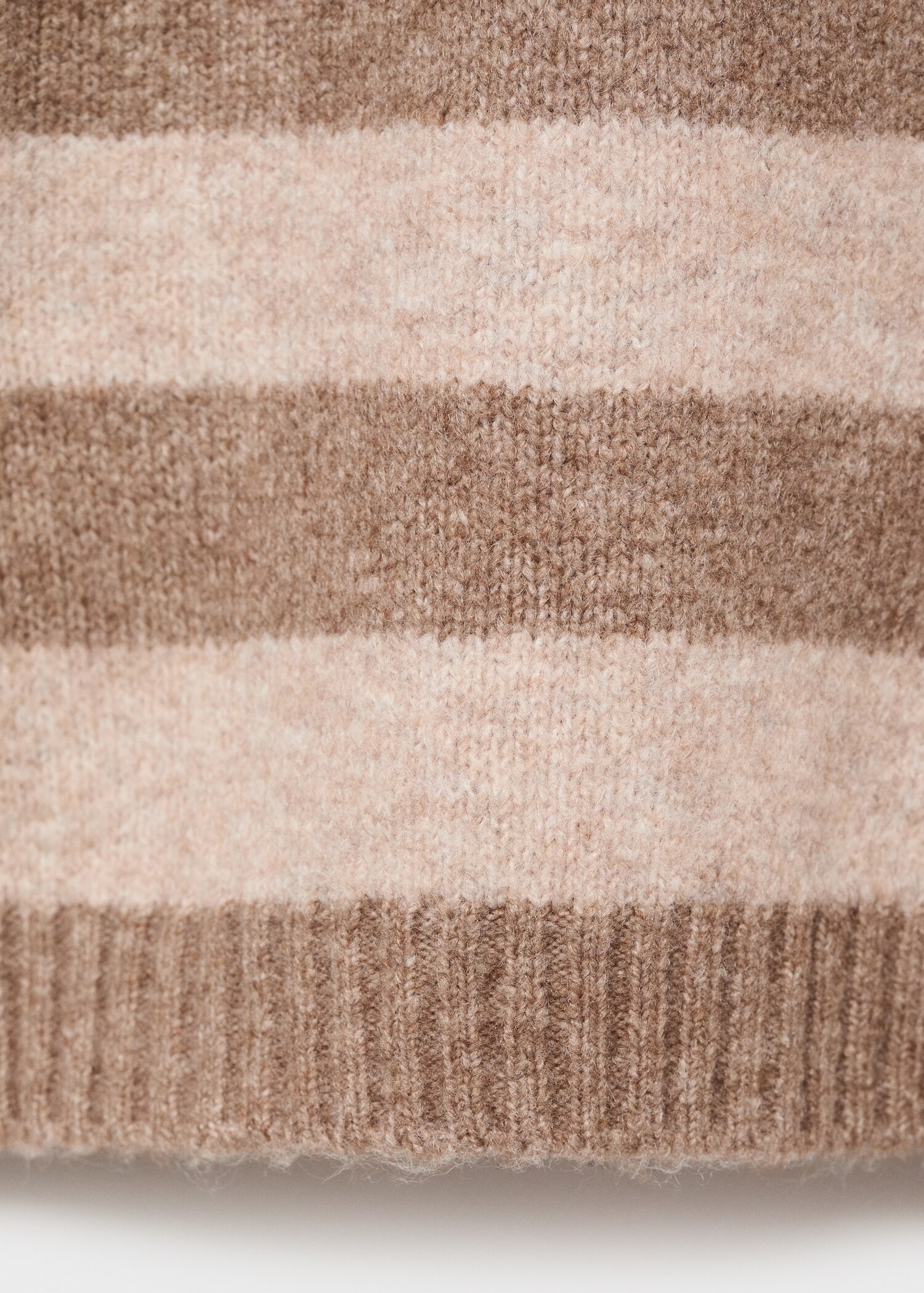 Sweater rolo - Details of the article 0