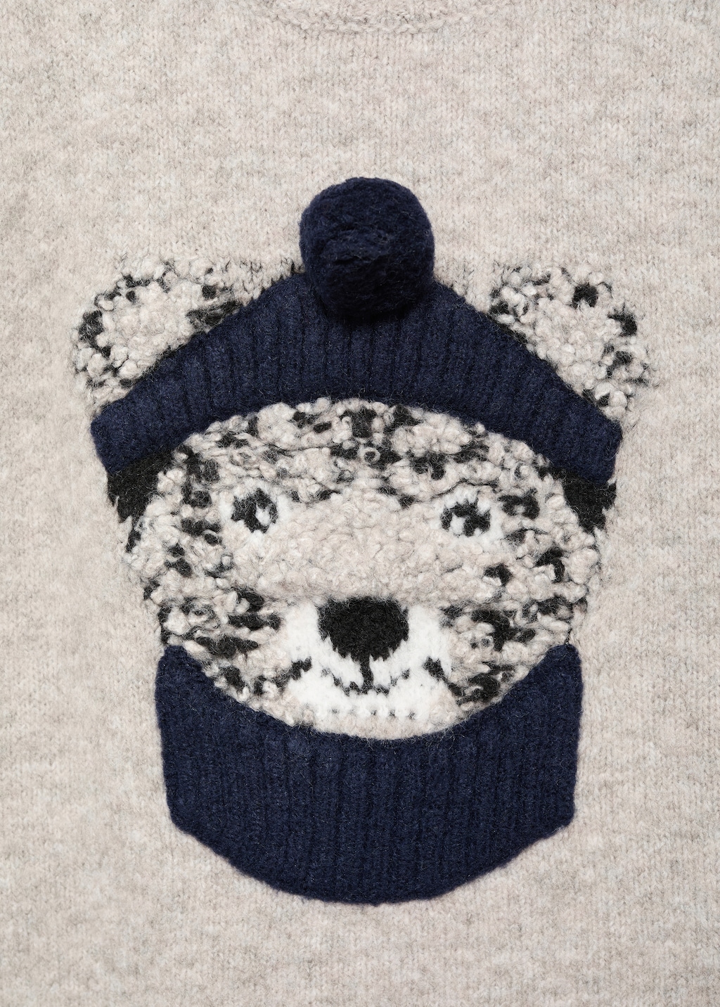 Knitted sweater with bear detail