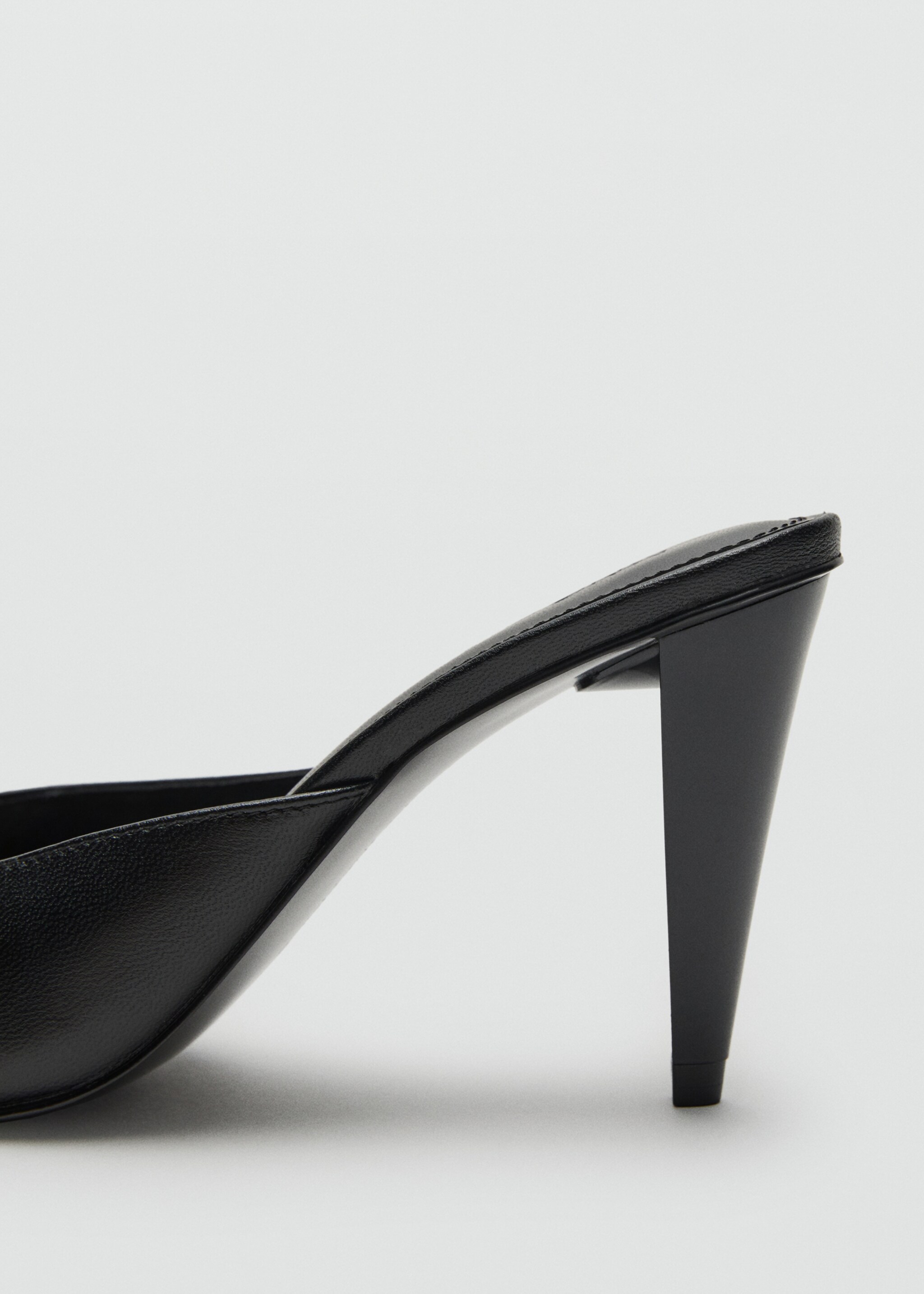 100% leather open-toe shoes - Details of the article 1, Black. Ref: 17036355-00.