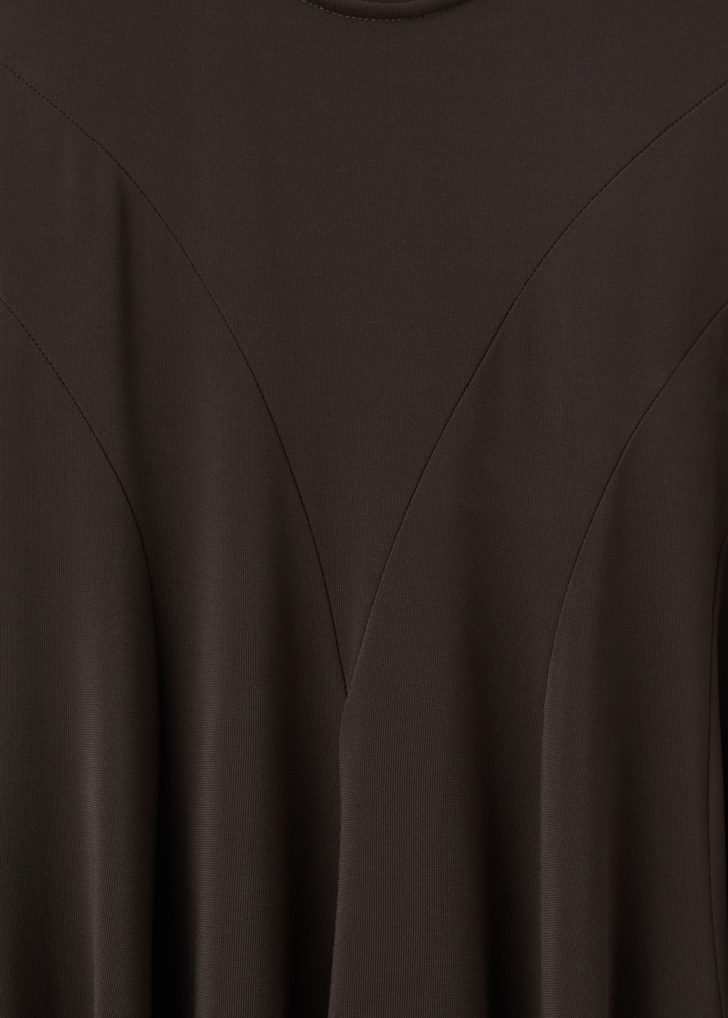 Godet dress with back opening