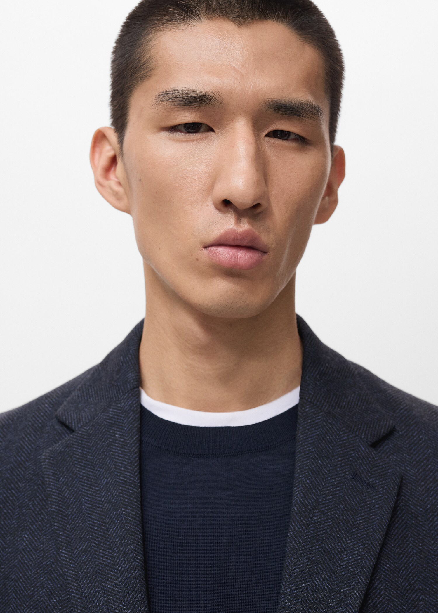 Slim-fit herringbone tailored jacket - Details of the article 1