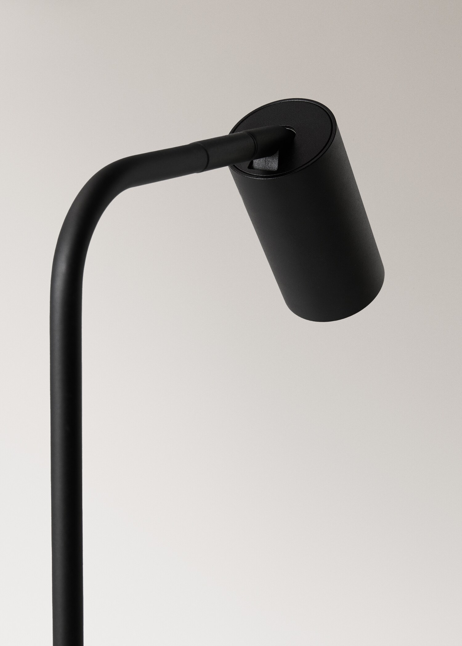 Metal table lamp with spotlight - Details of the article 1