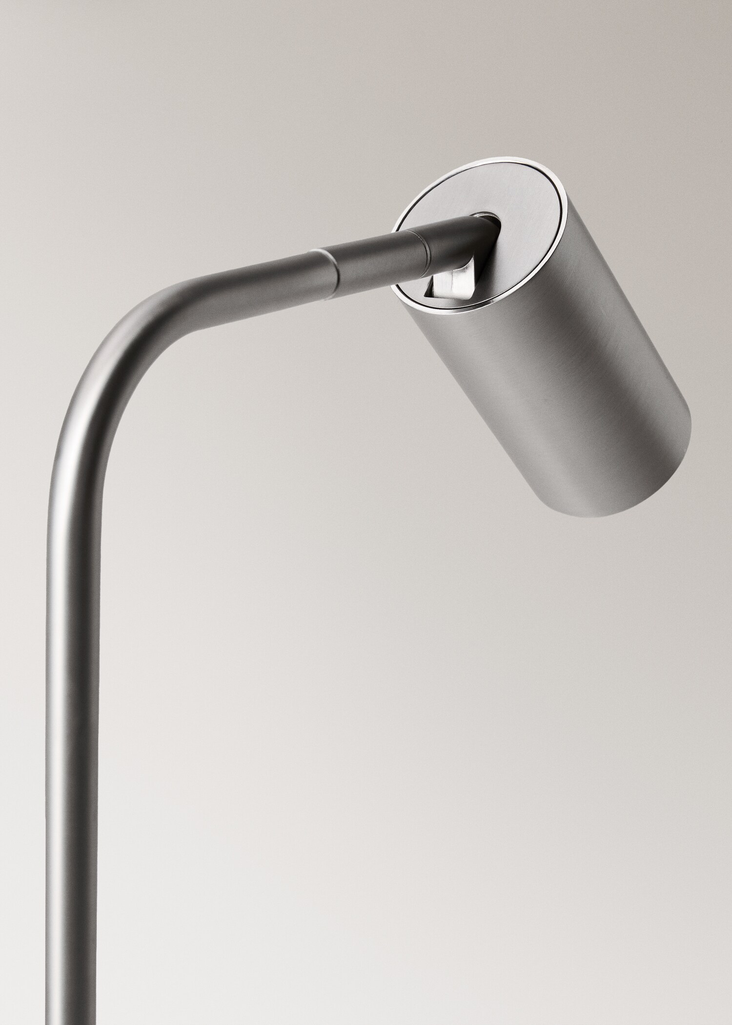 Metal table lamp with spotlight - Details of the article 1