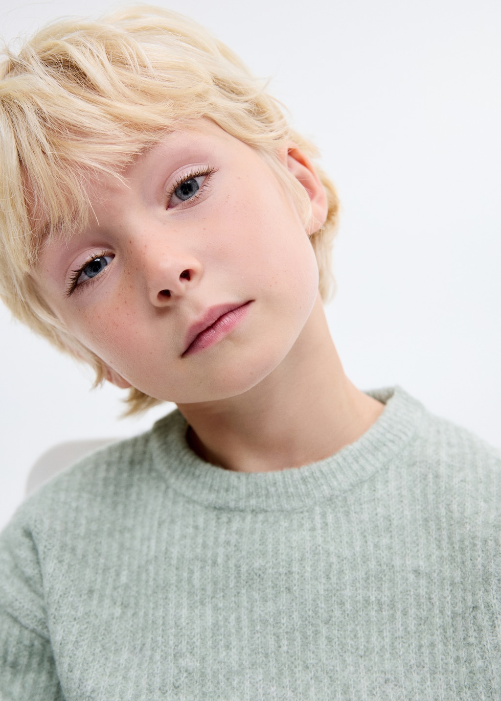 Knitted ribbed sweater