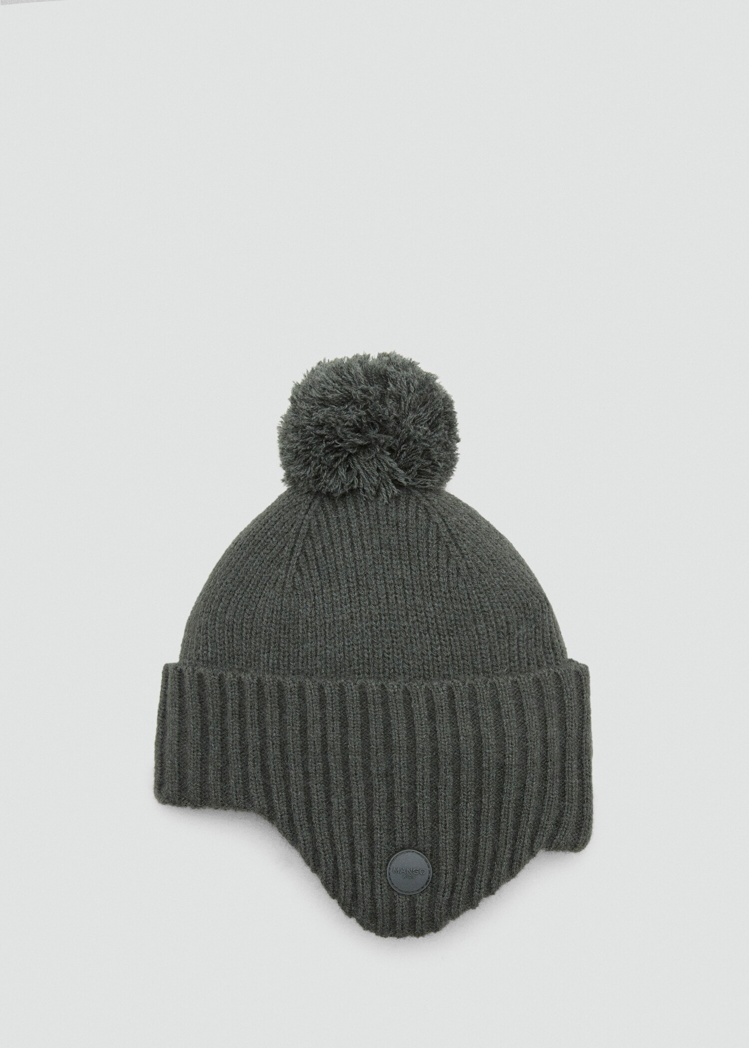Earmuff knitted hat - Article without model