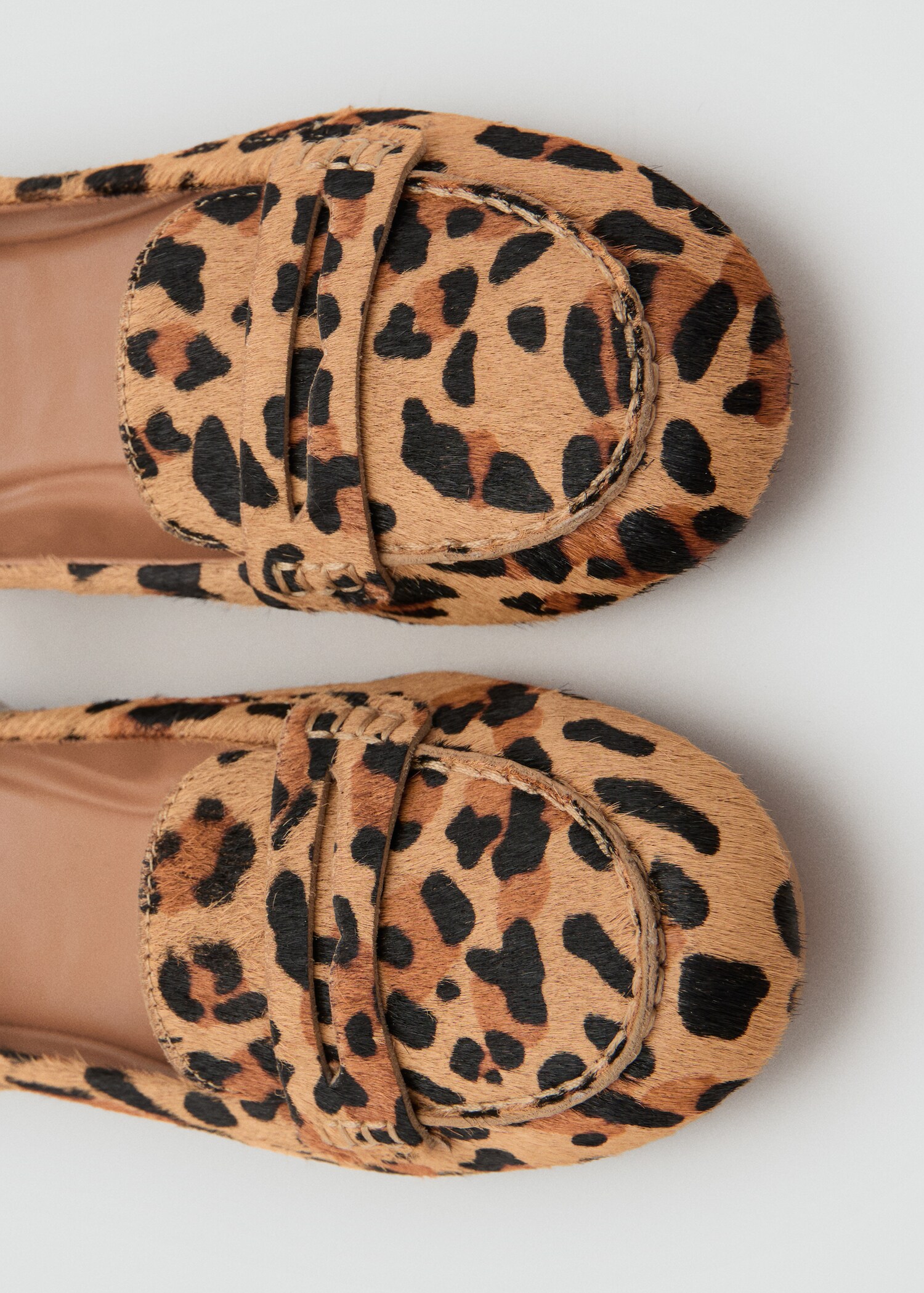 Leopard-print leather moccasins - Details of the article 2
