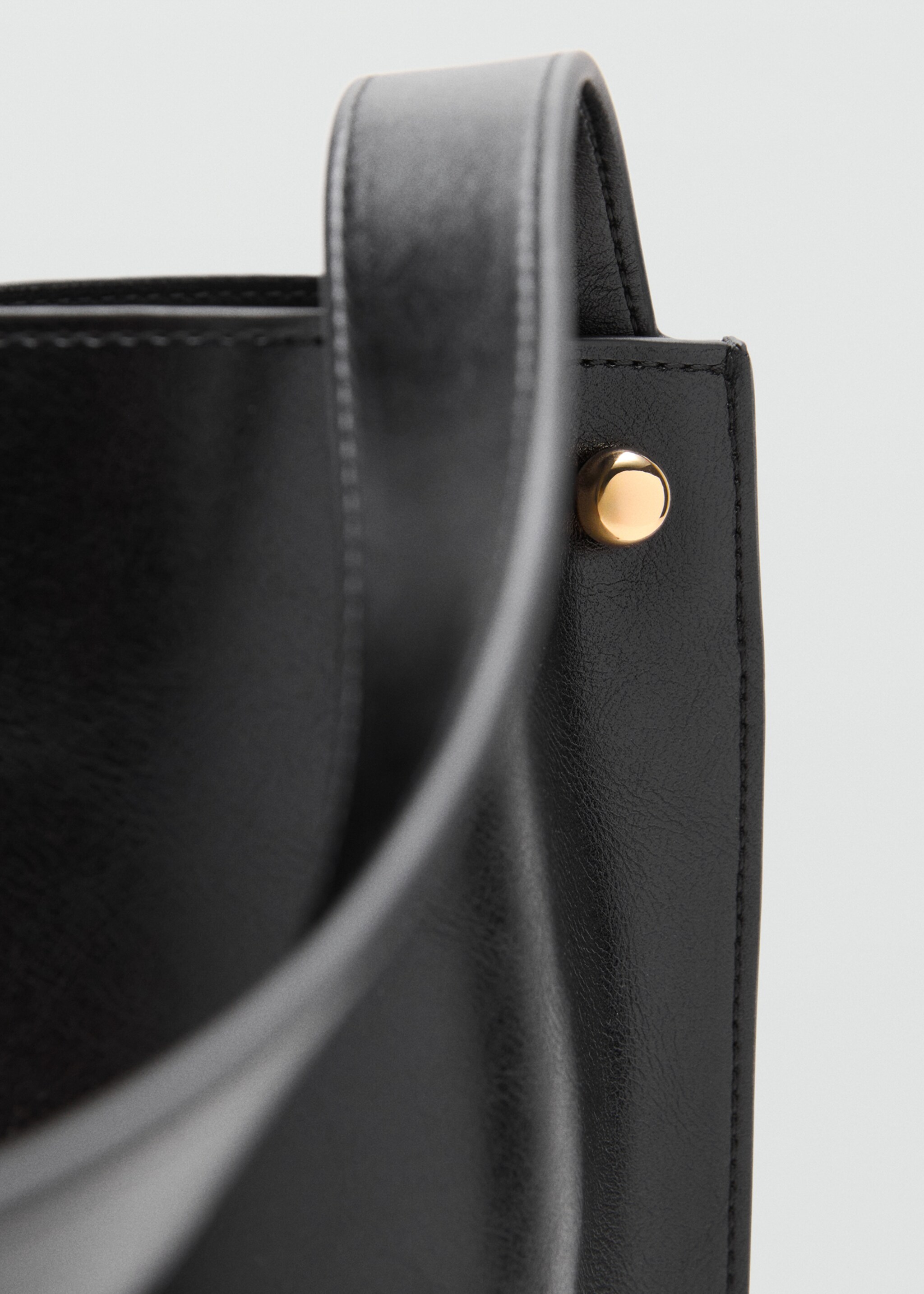 Bucket bag with metal details - Details of the article 1, Black. Ref: 17037131-00.