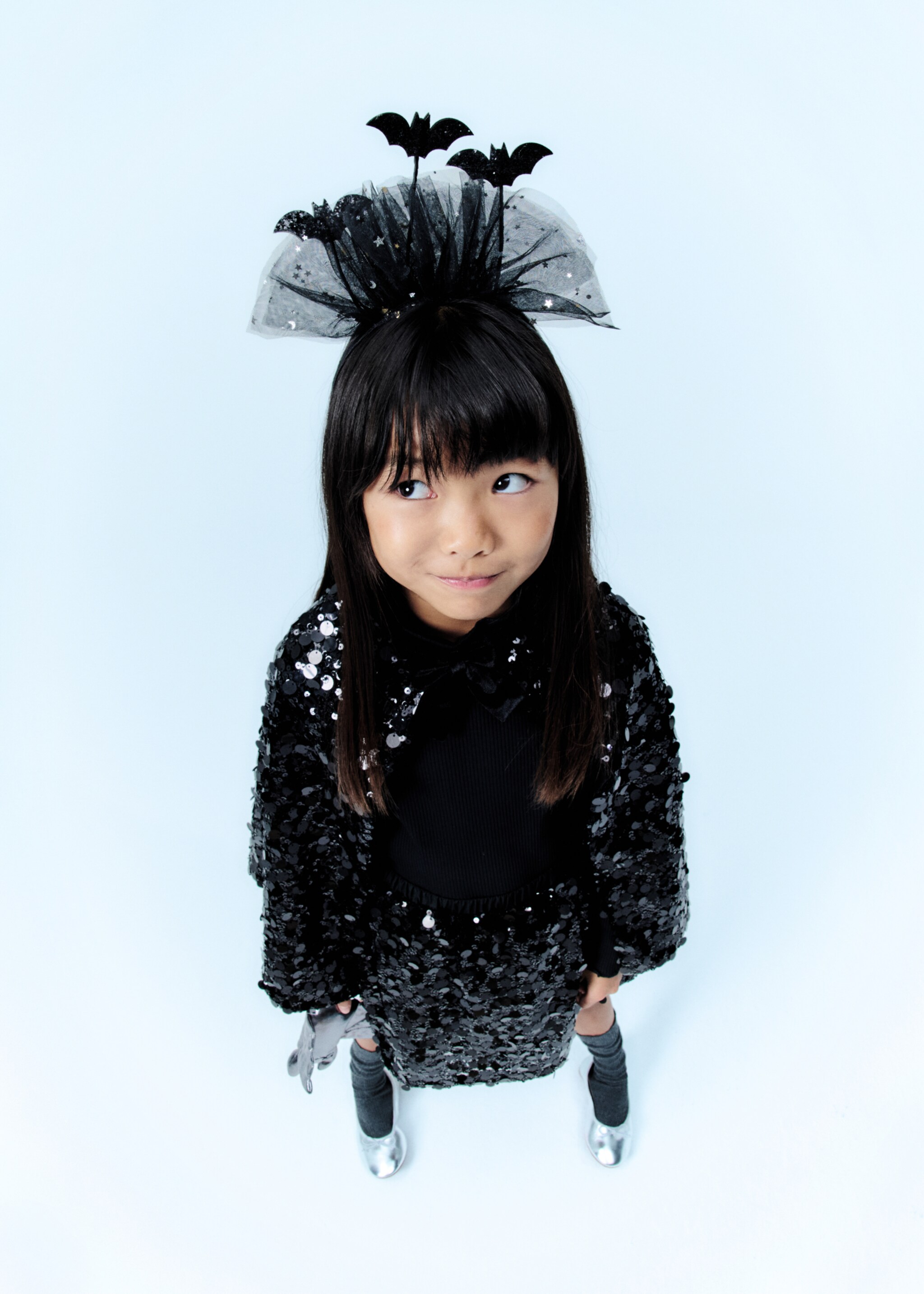 Bat and star headband - Details of the article 6, Black. Ref: 17037135-00.
