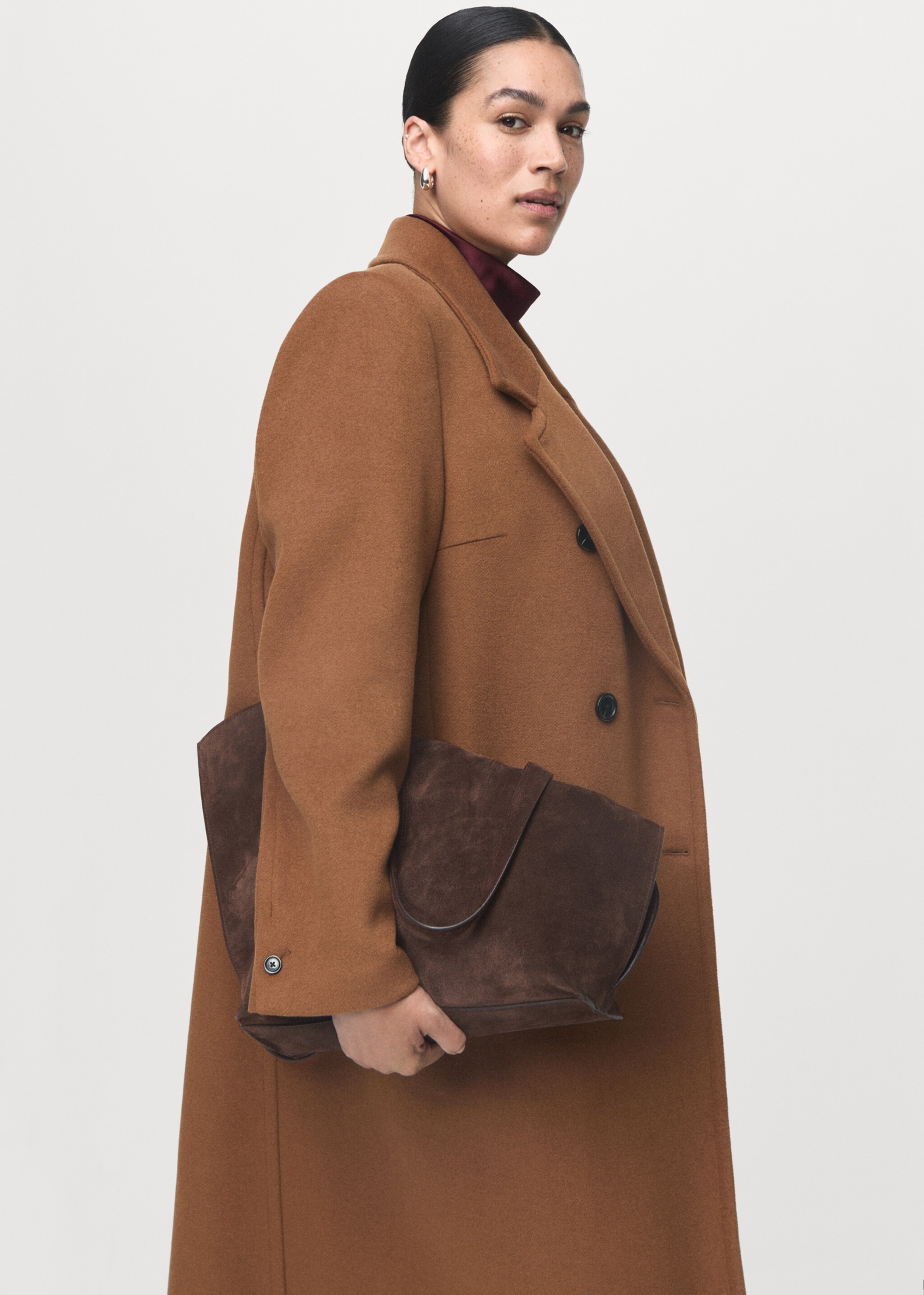Double-breasted wool coat - Details of the article 5, Ochre. Ref: 17037769-00.