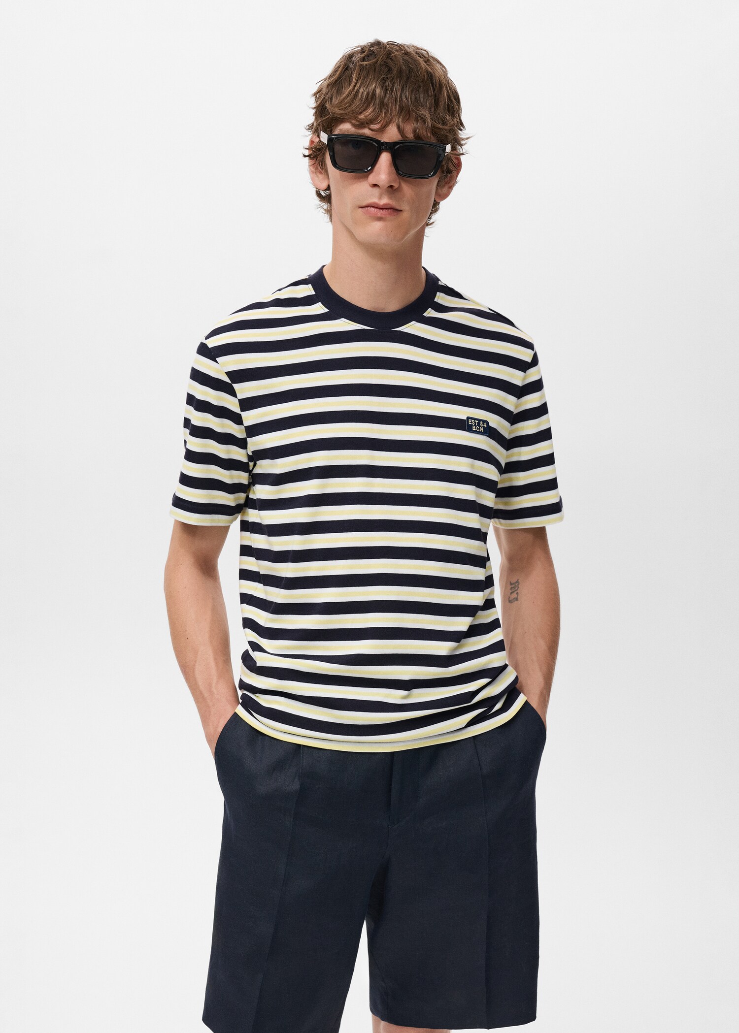 100% cotton regular-fit striped t-shirt - Medium plane