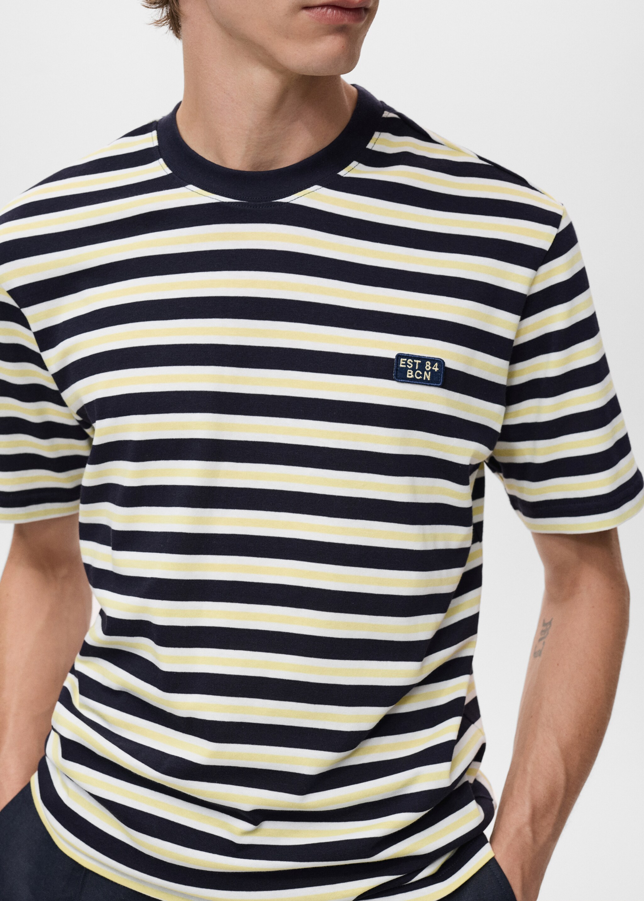 100% cotton regular-fit striped t-shirt - Details of the article 6, Navy. Ref: 17037773-00.