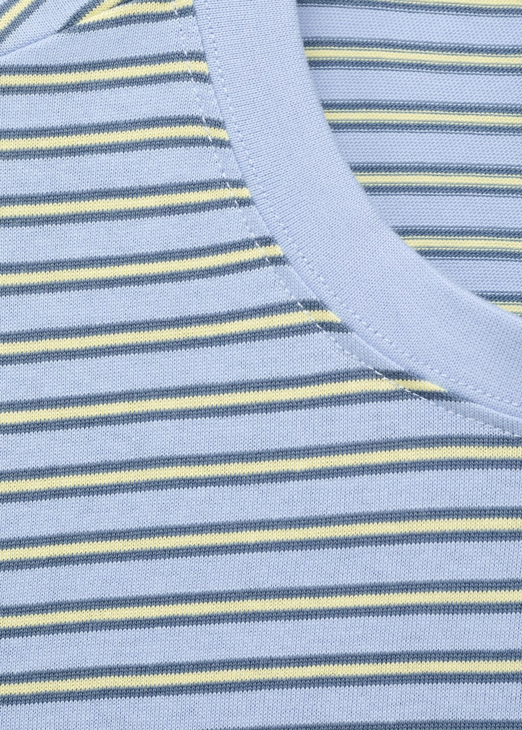 Regular-fit striped 100% cotton shirt