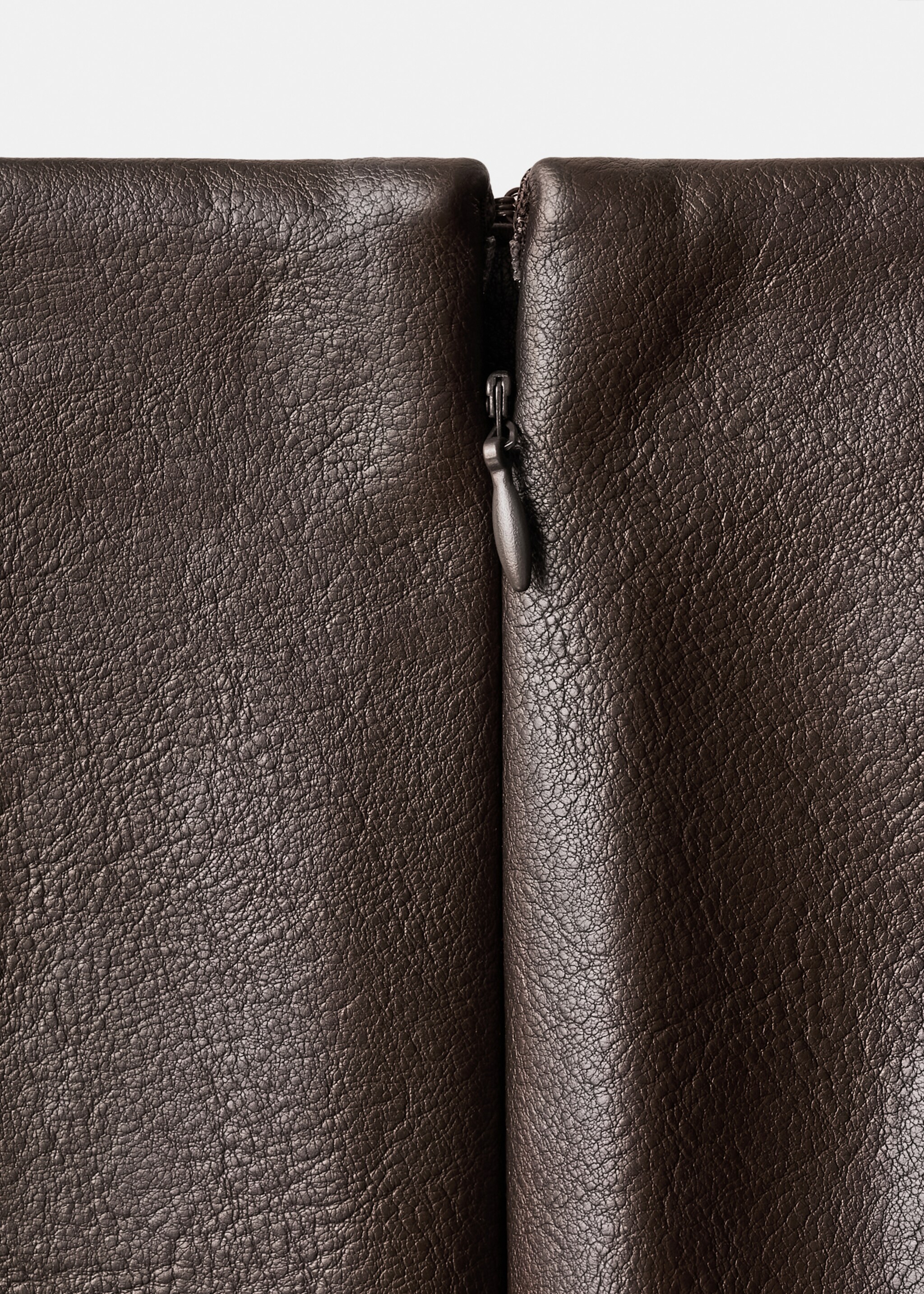 Faux-leather pencil skirt - Details of the article 0, Chocolate. Ref: 17037779-00.