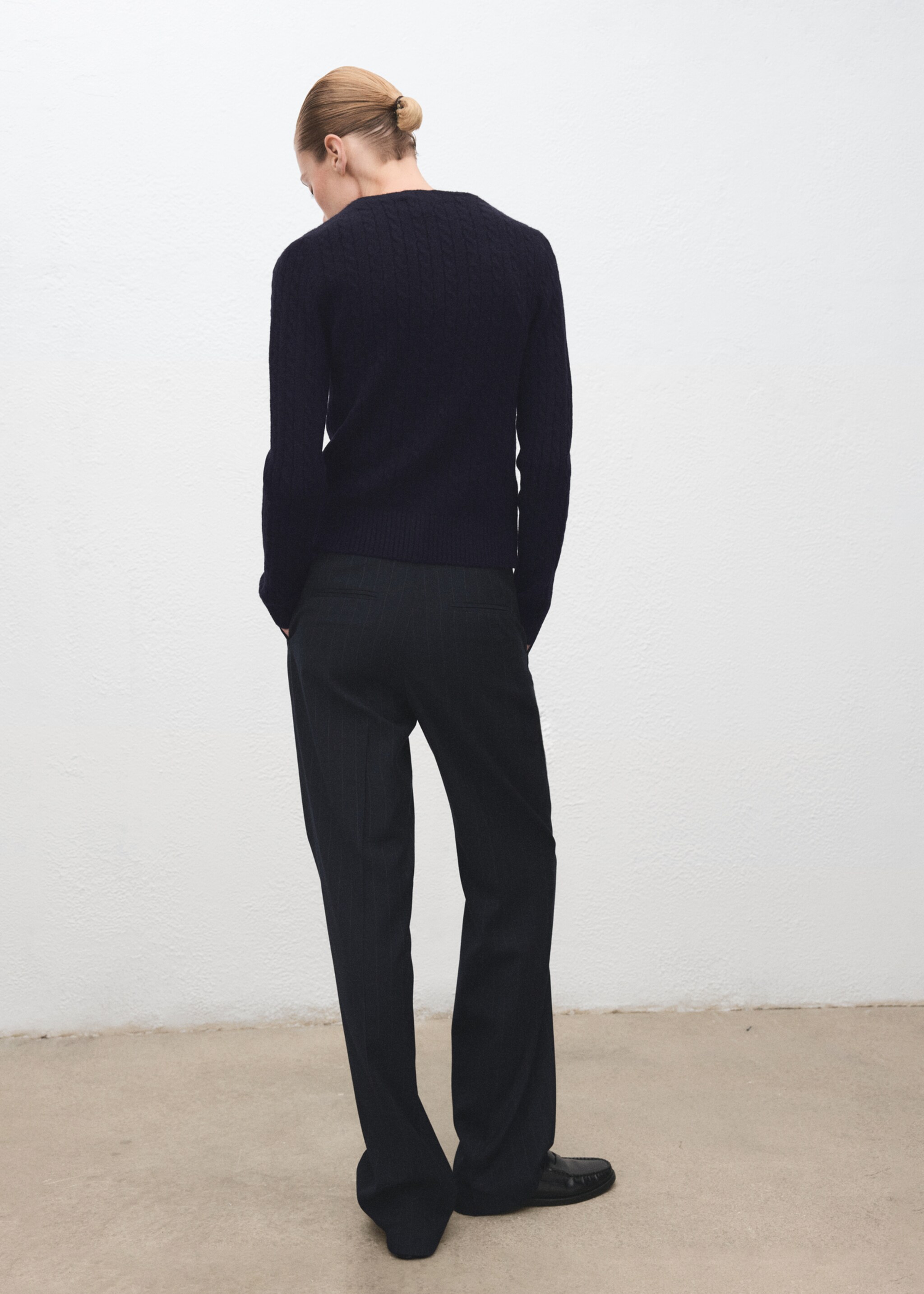 Knitted braided cardigan - Reverse of the article, Dark Navy. Ref: 17037782-00.