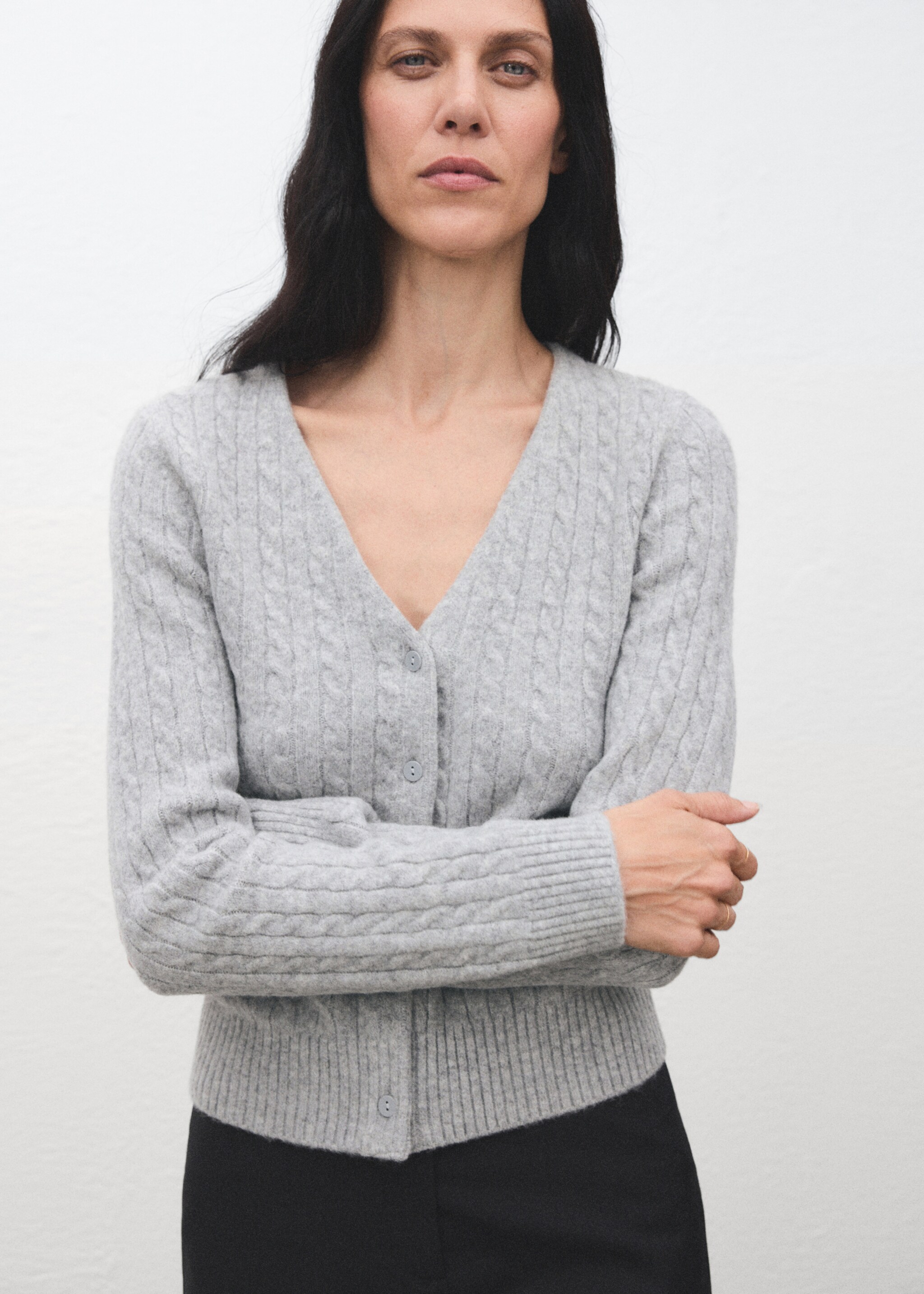 Knitted braided cardigan - Medium plane, Dark Heather Grey. Ref: 17037782-00.